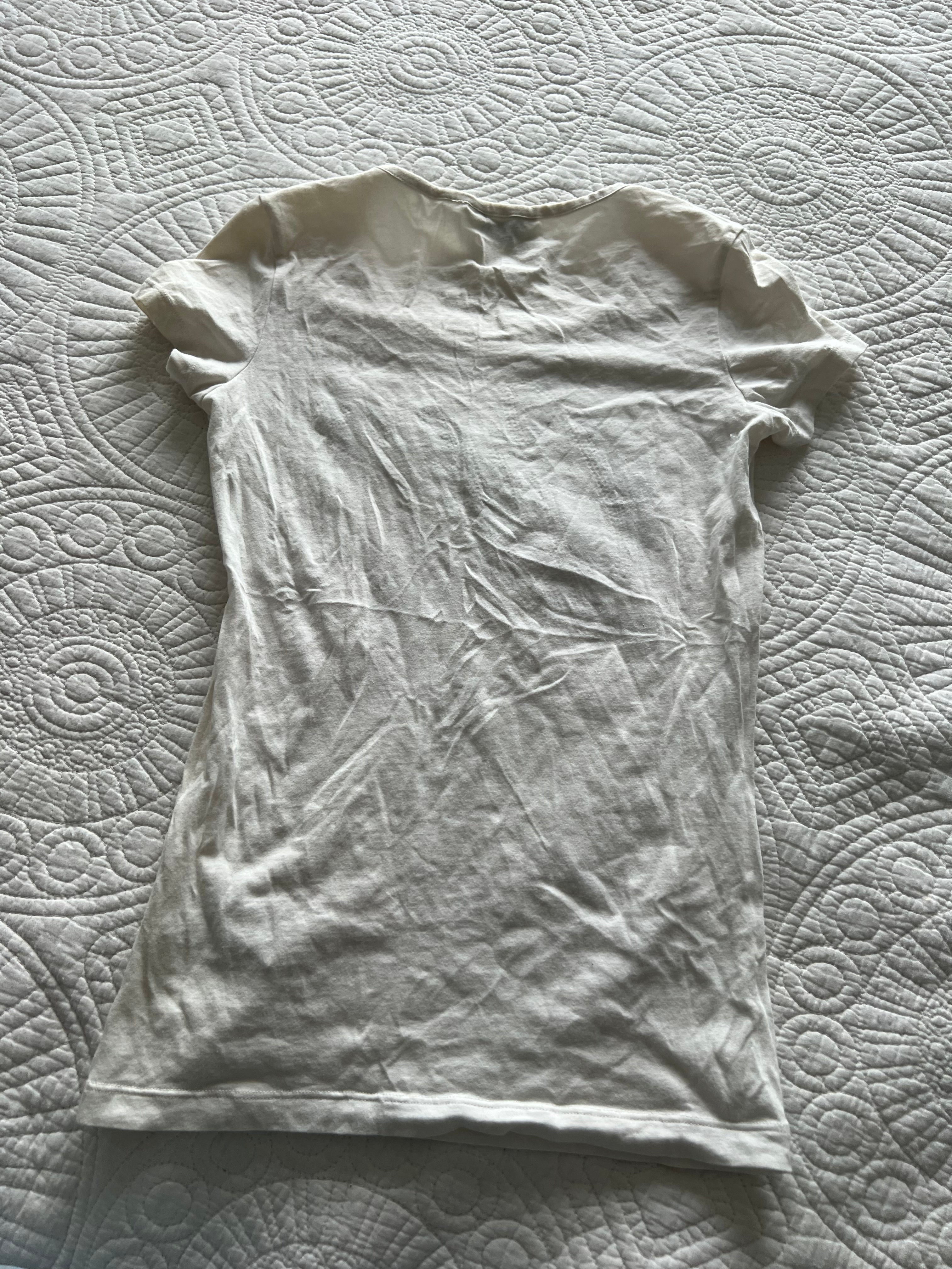 Guess white top