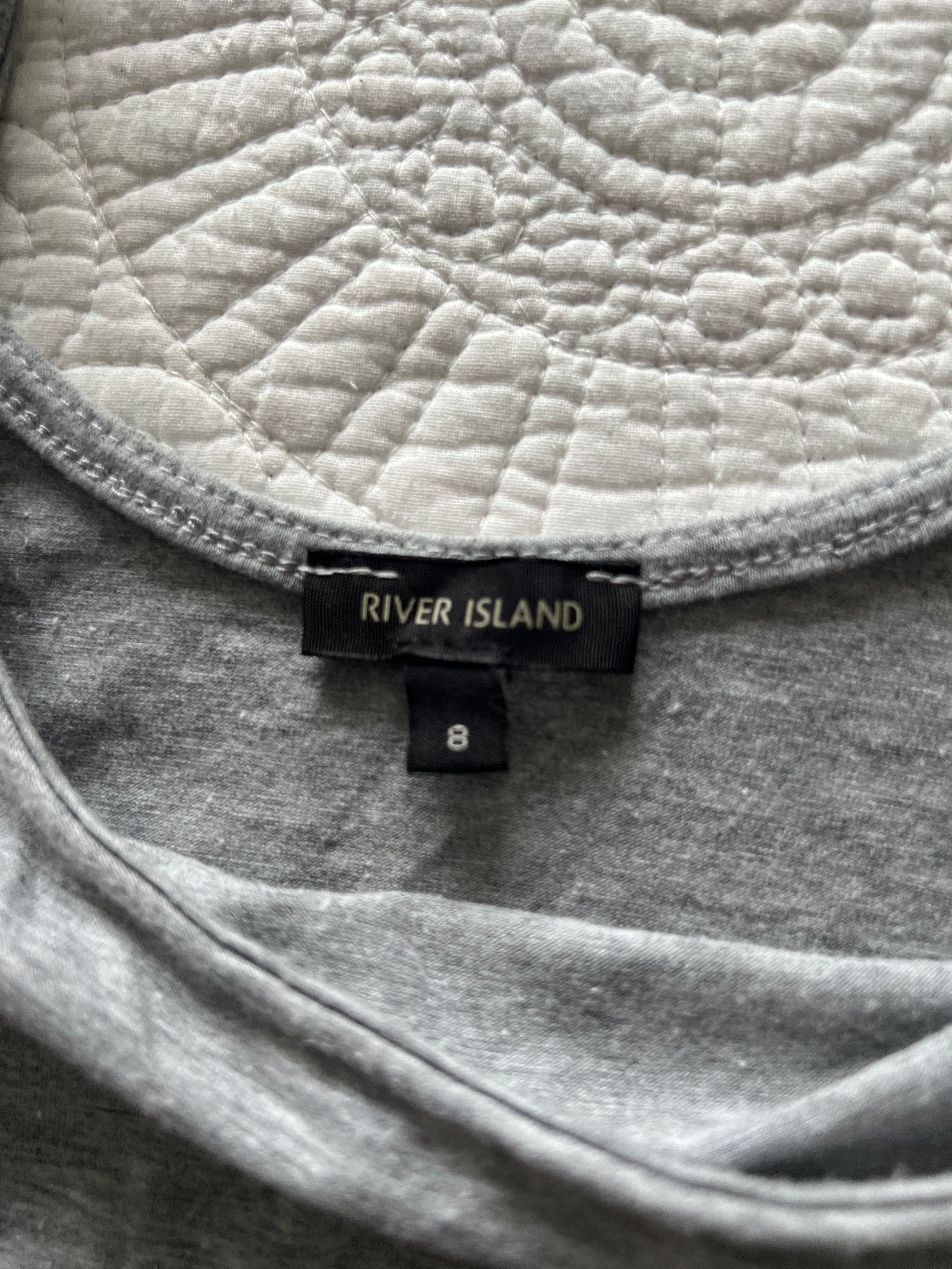 Grey quater sleeve top