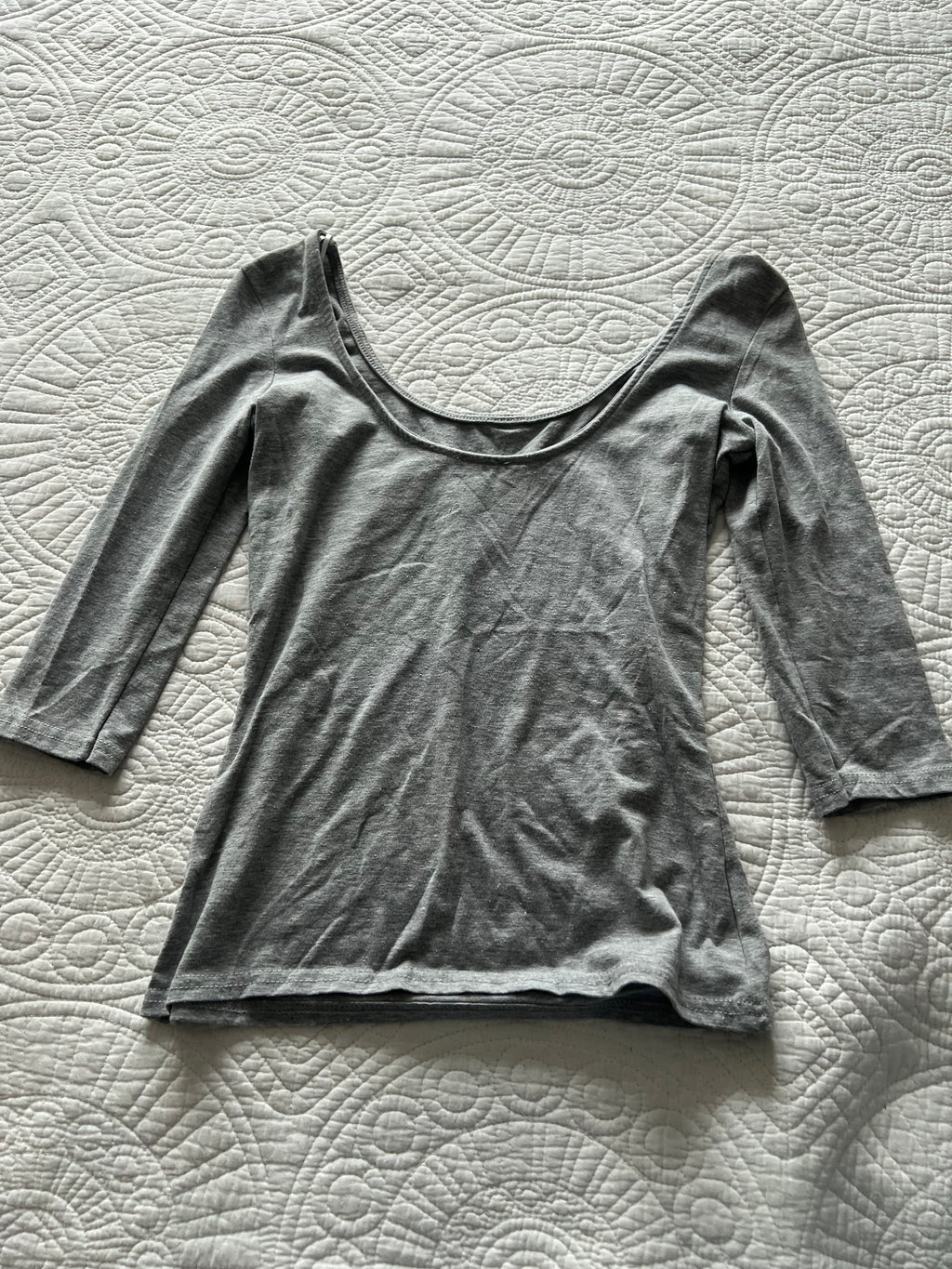 Grey quater sleeve top