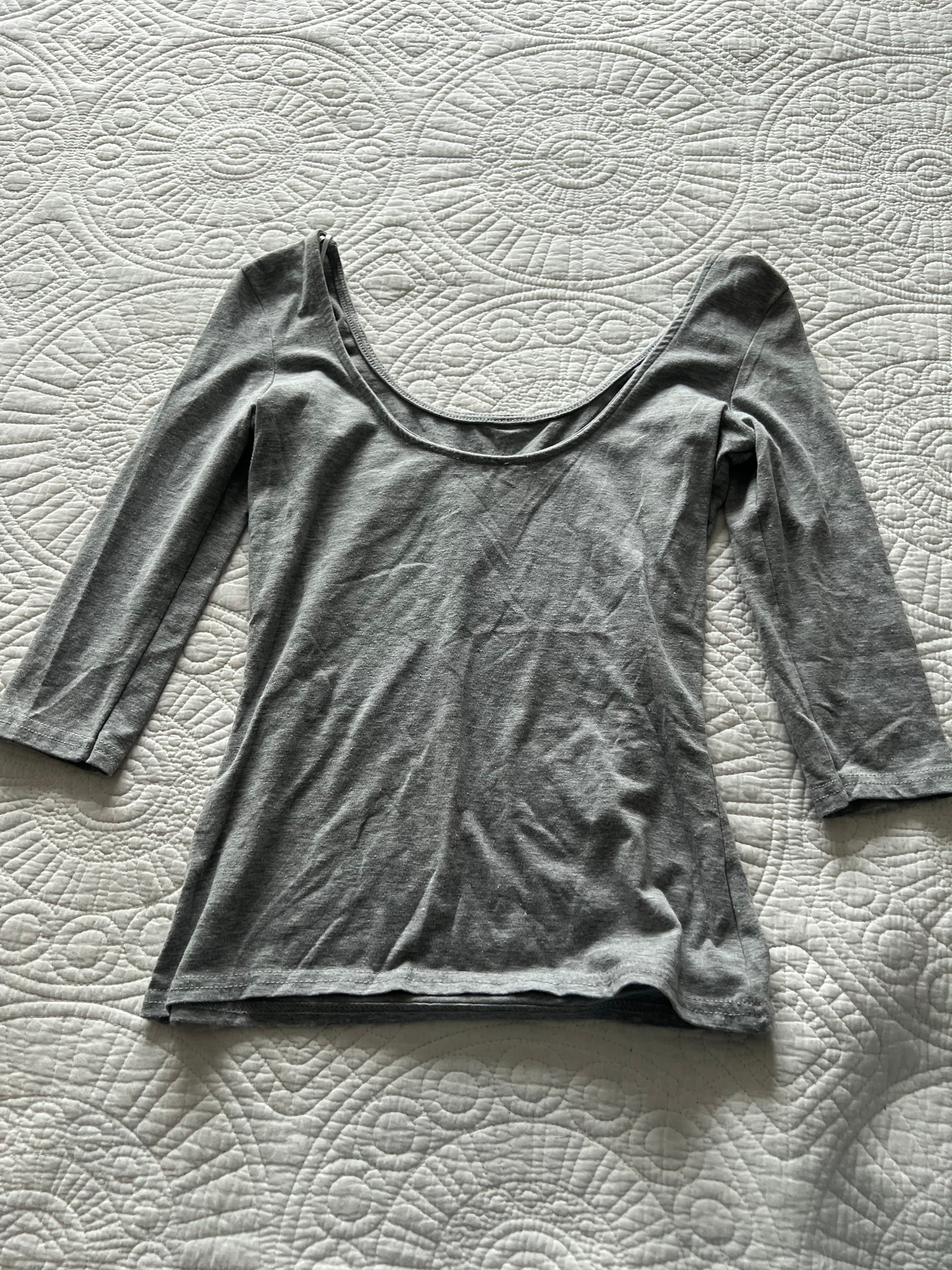 Grey quater sleeve top