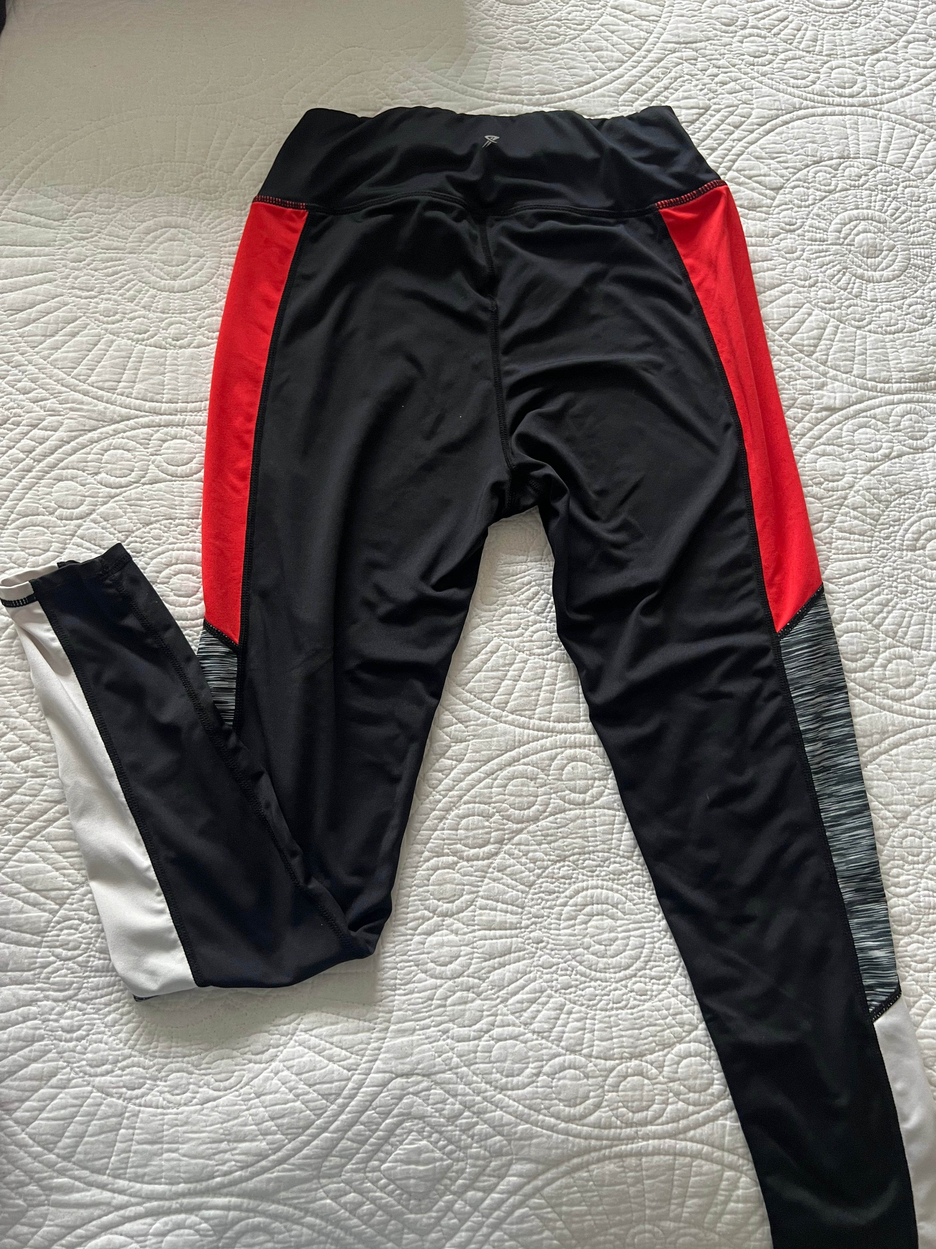 Black leggings