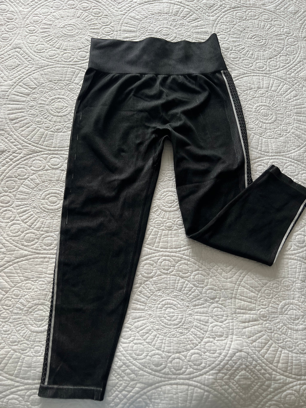 Black leggings