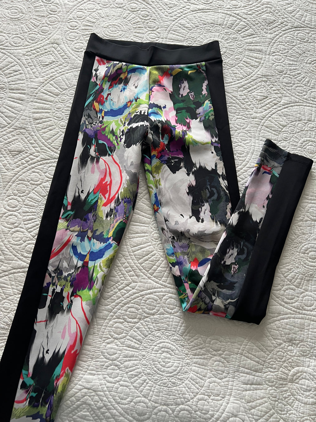 Multi-coloured leggings
