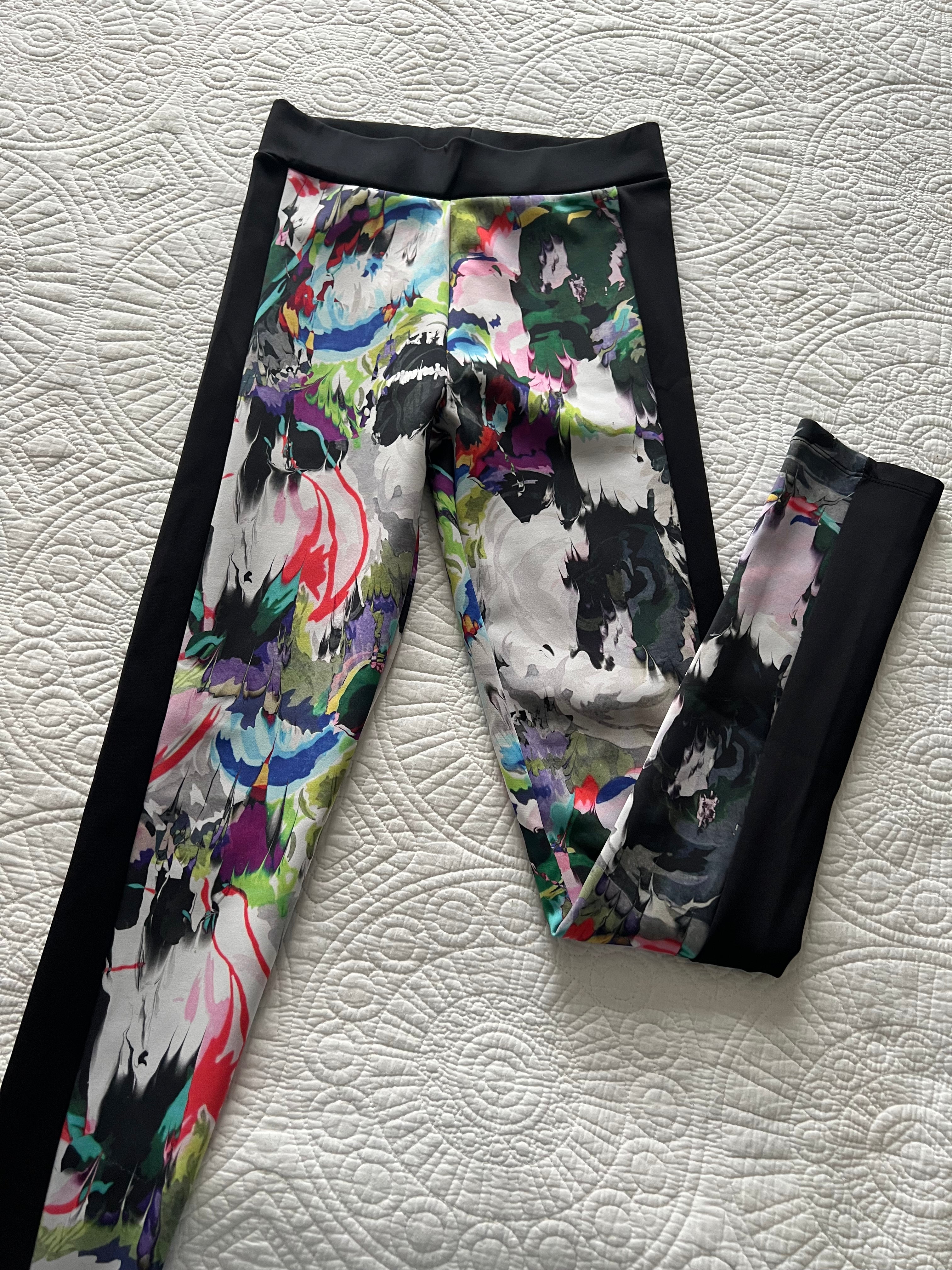 Multi-coloured leggings