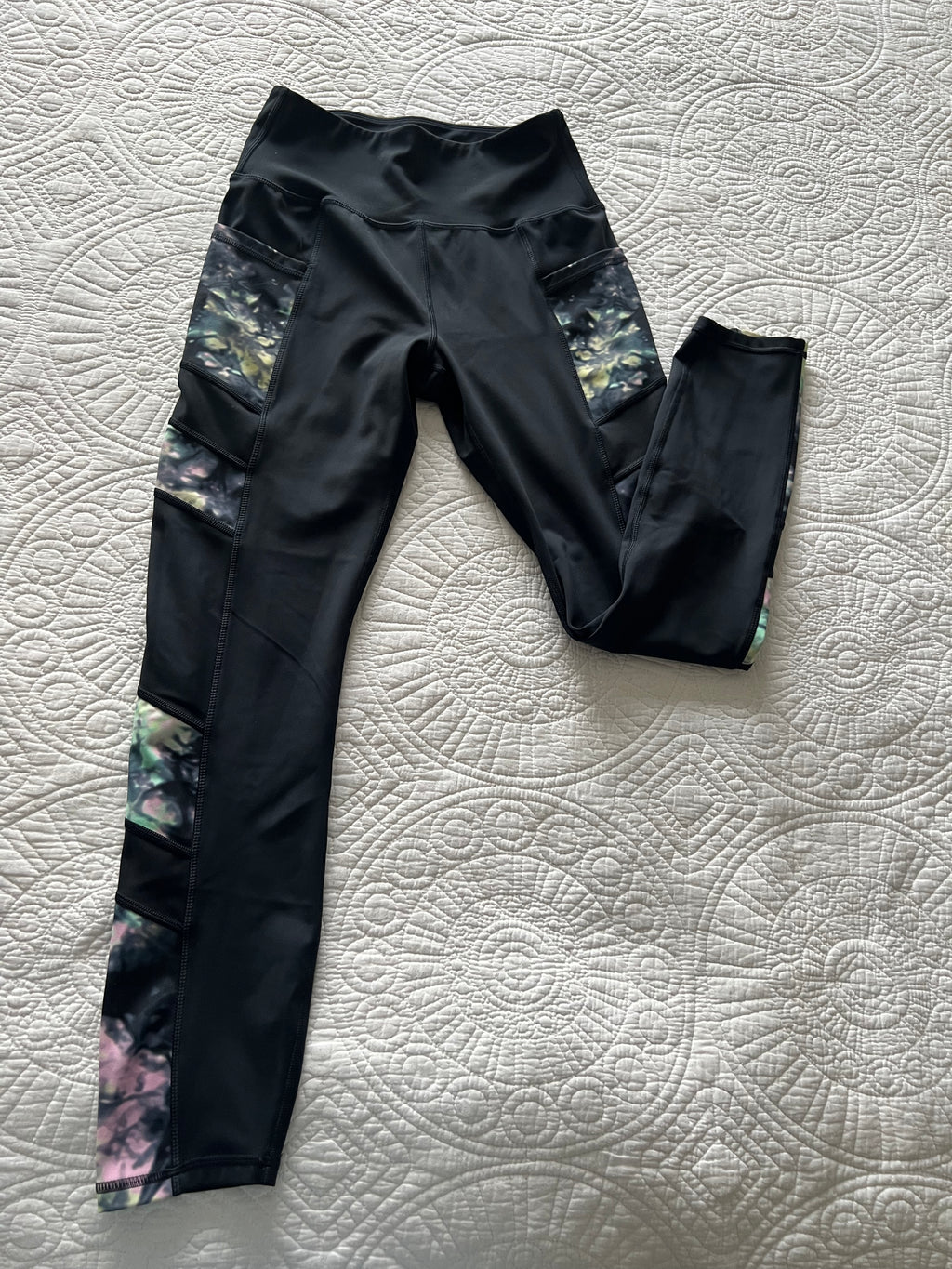 Black leggings