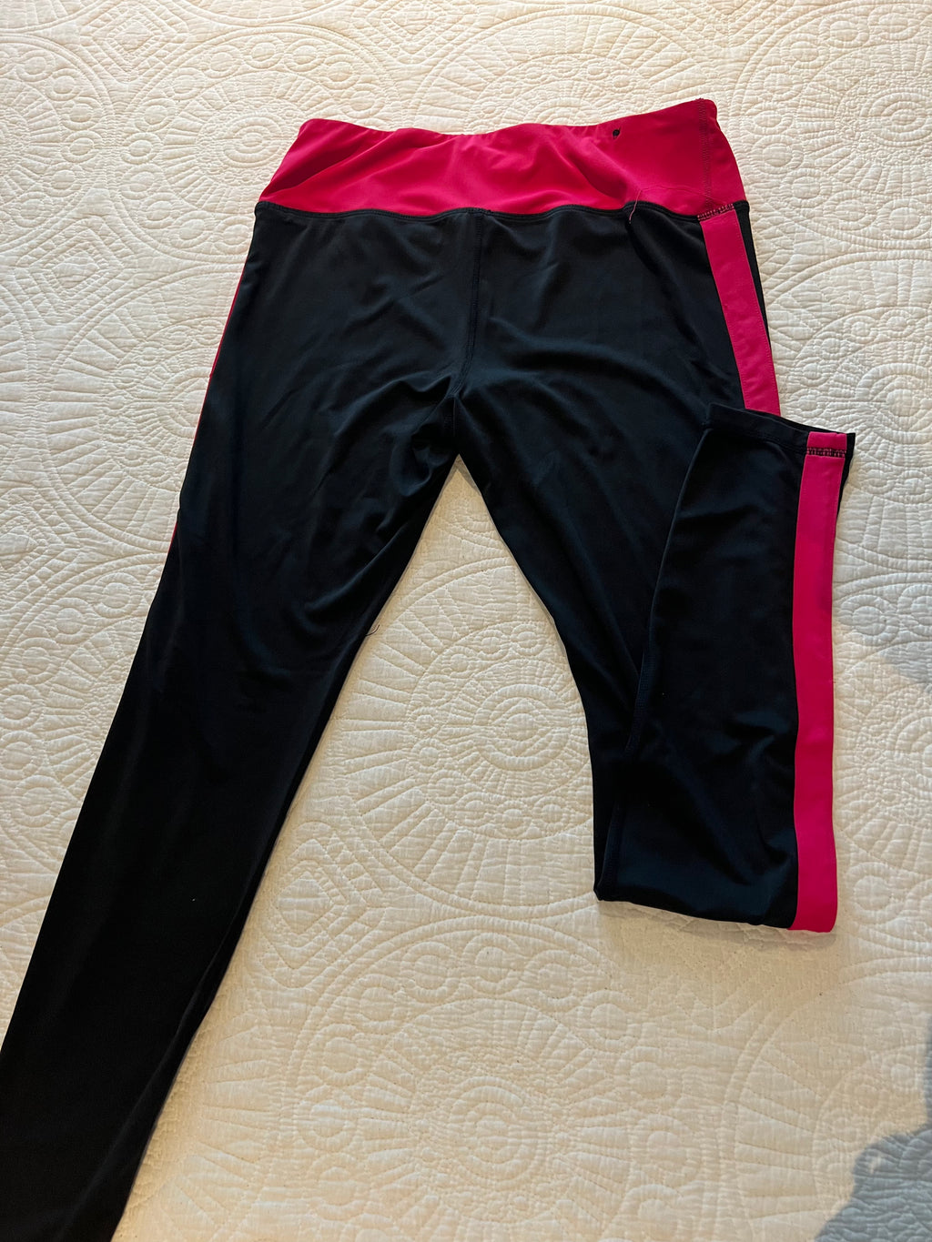 Black leggings