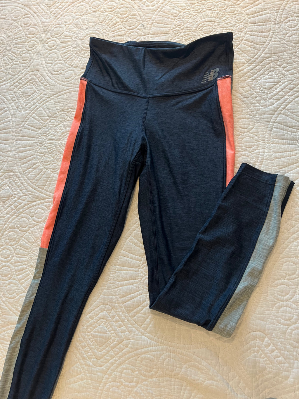 Navy blue New Balance leggings