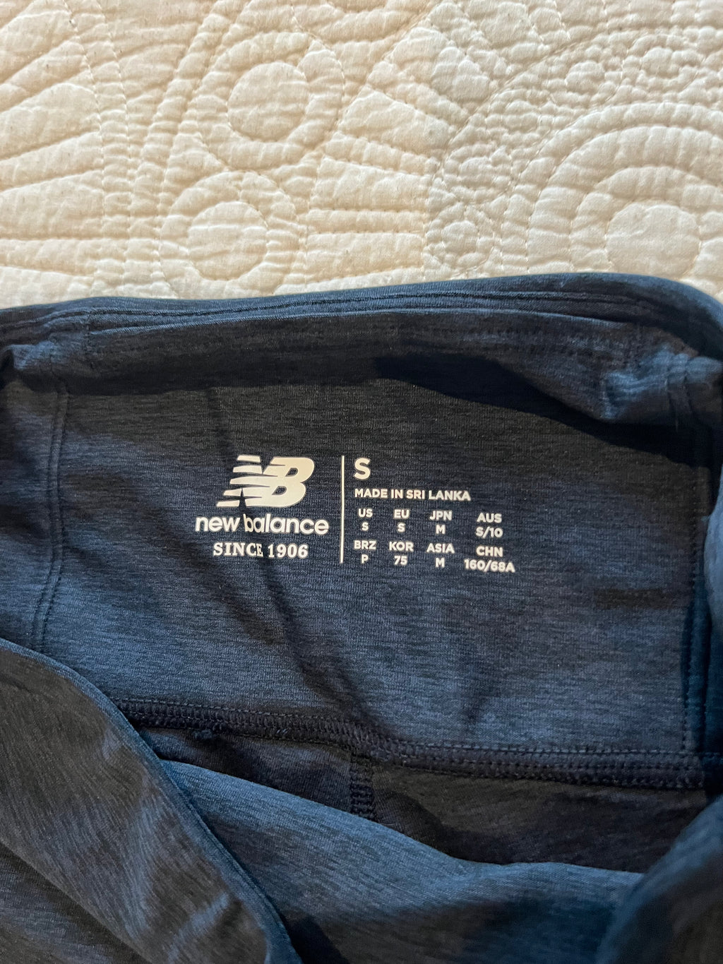 Navy blue New Balance leggings