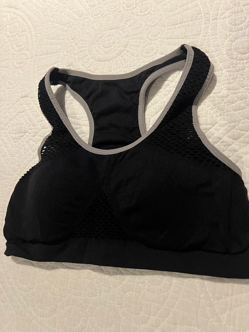 Black sports bra