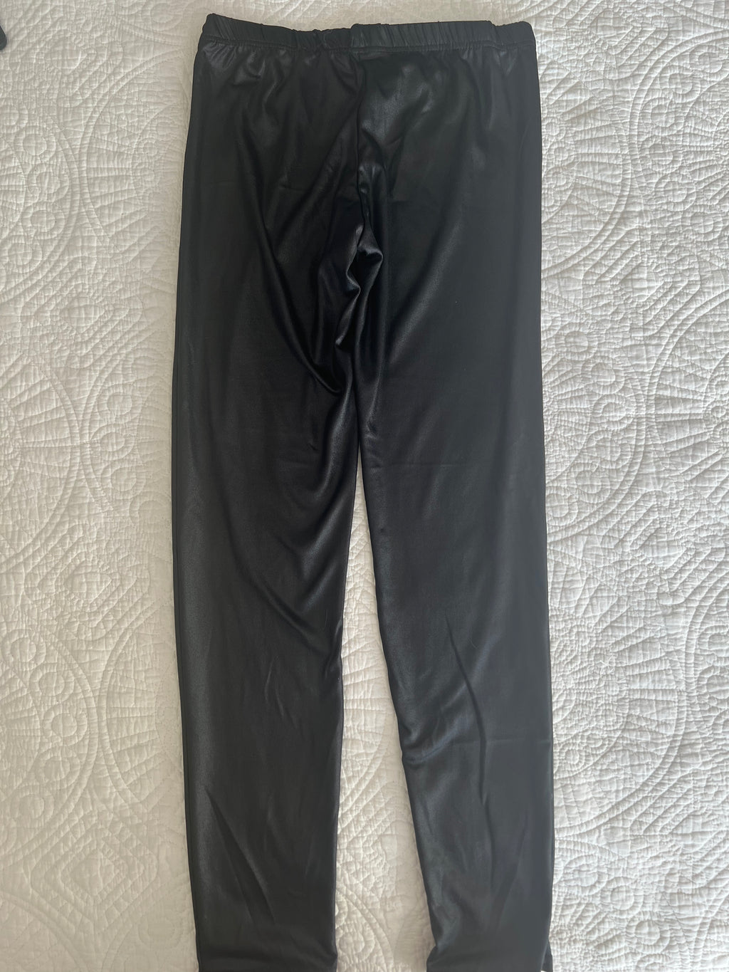 Black leggings