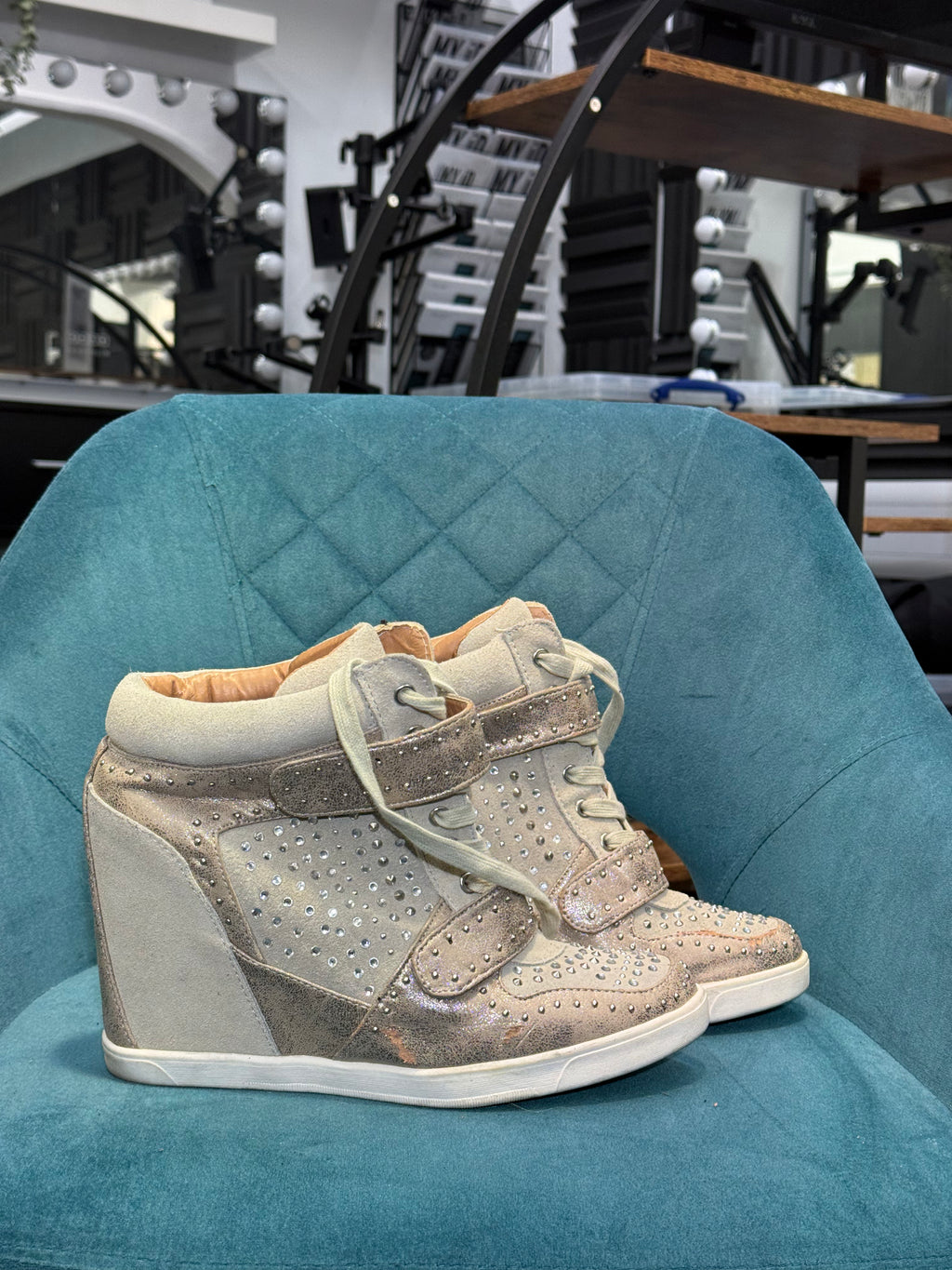 Biege High-Top Wedge Trainers