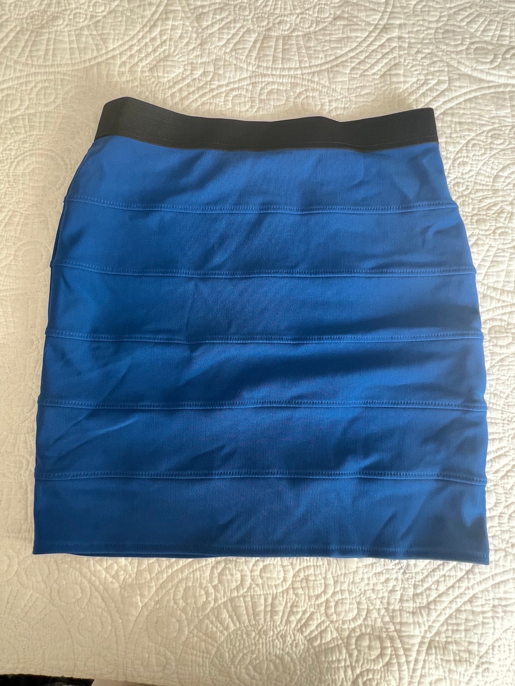 Blue textured mini skirt