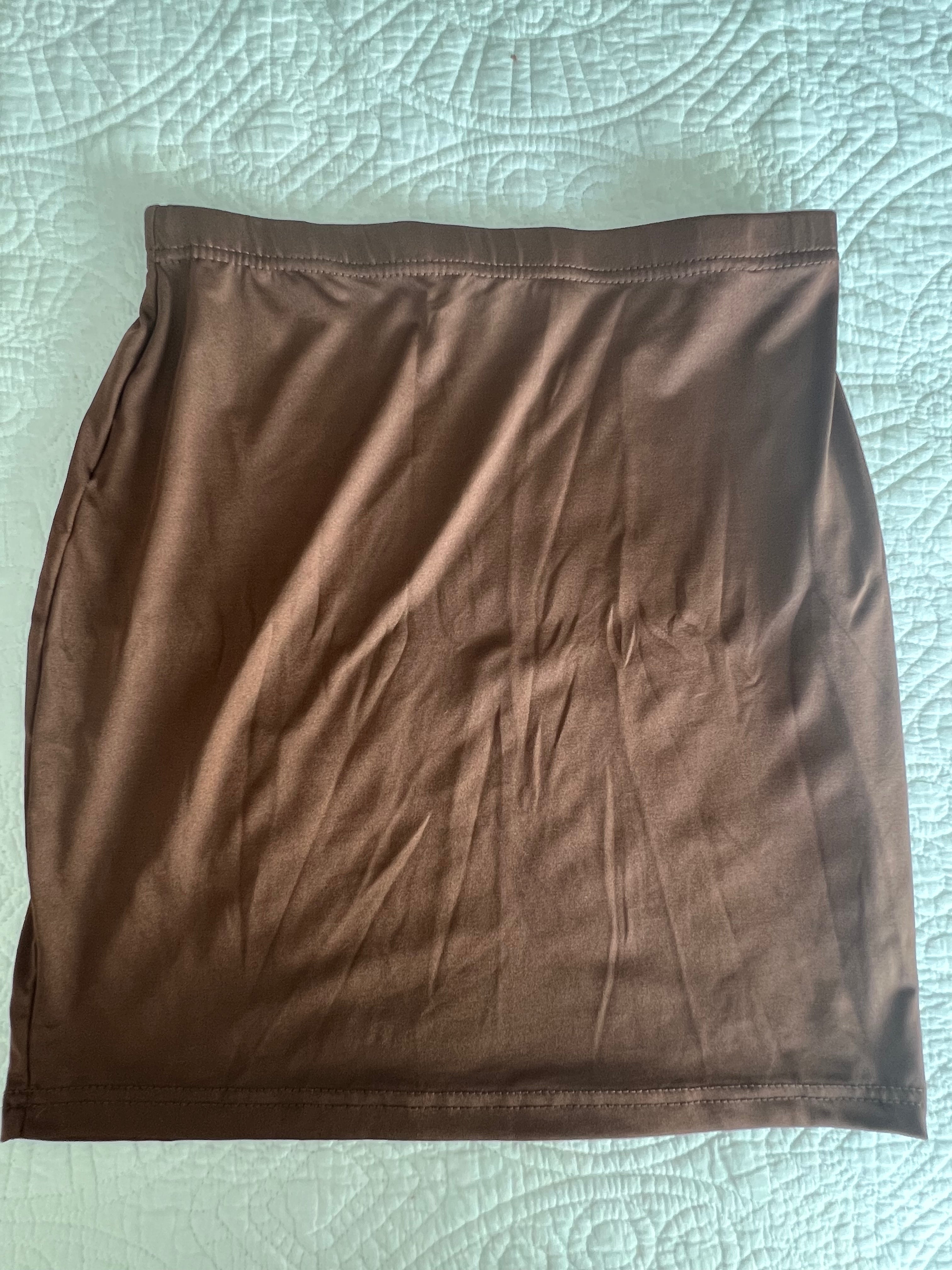 Brown mini skirt