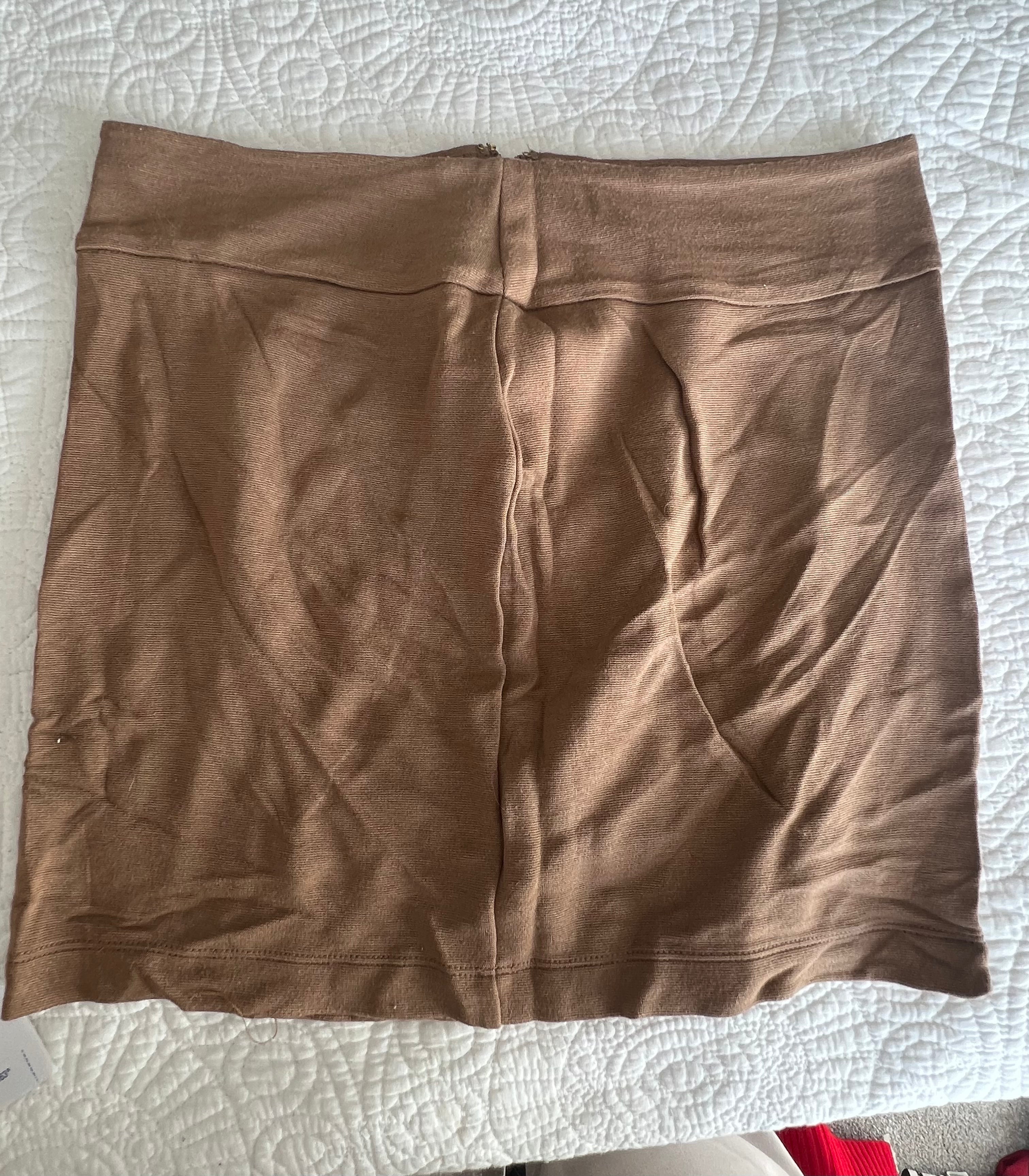 Mini brown skirt