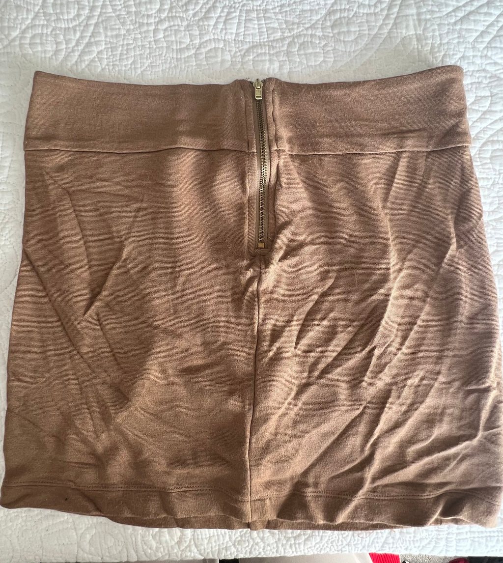 Mini brown skirt
