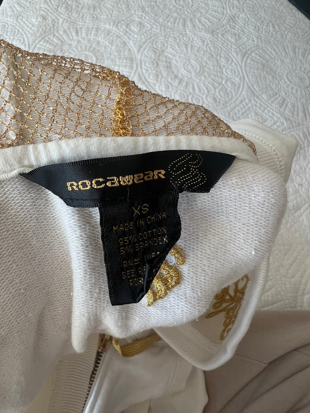 Rocawear white sleeveless jumper