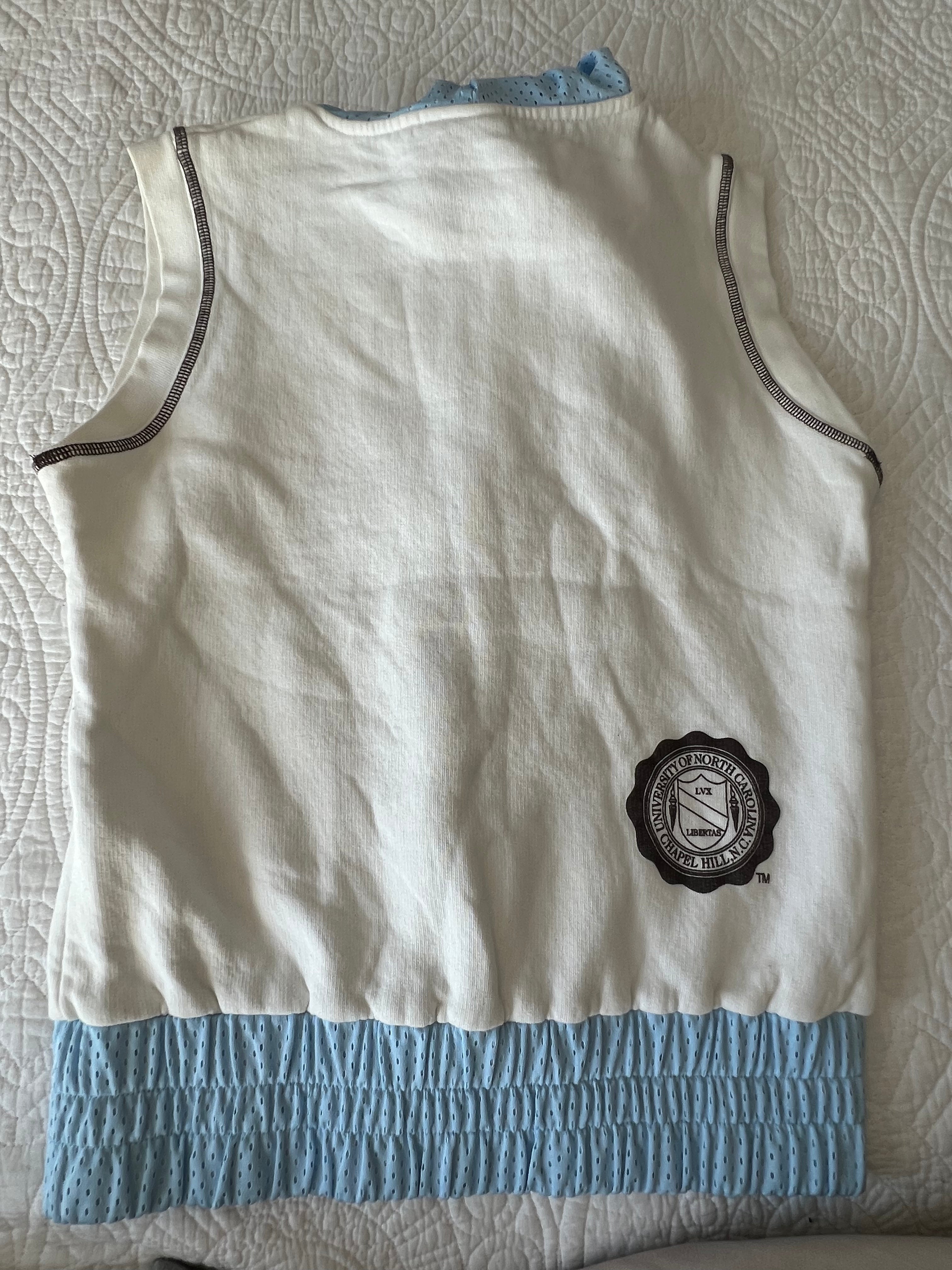 US College Collection white sleeveless jumper