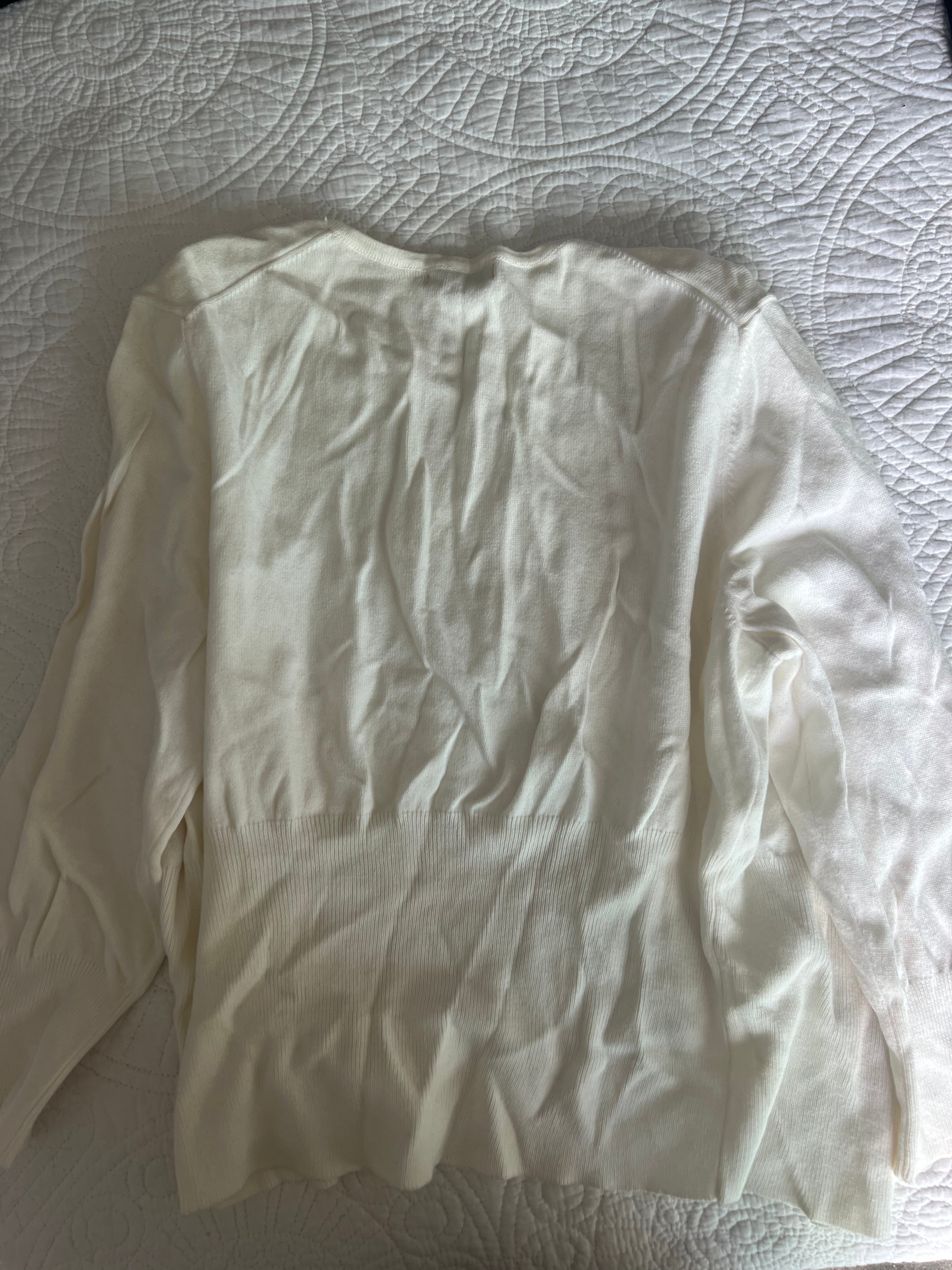 White long sleeve cardigan