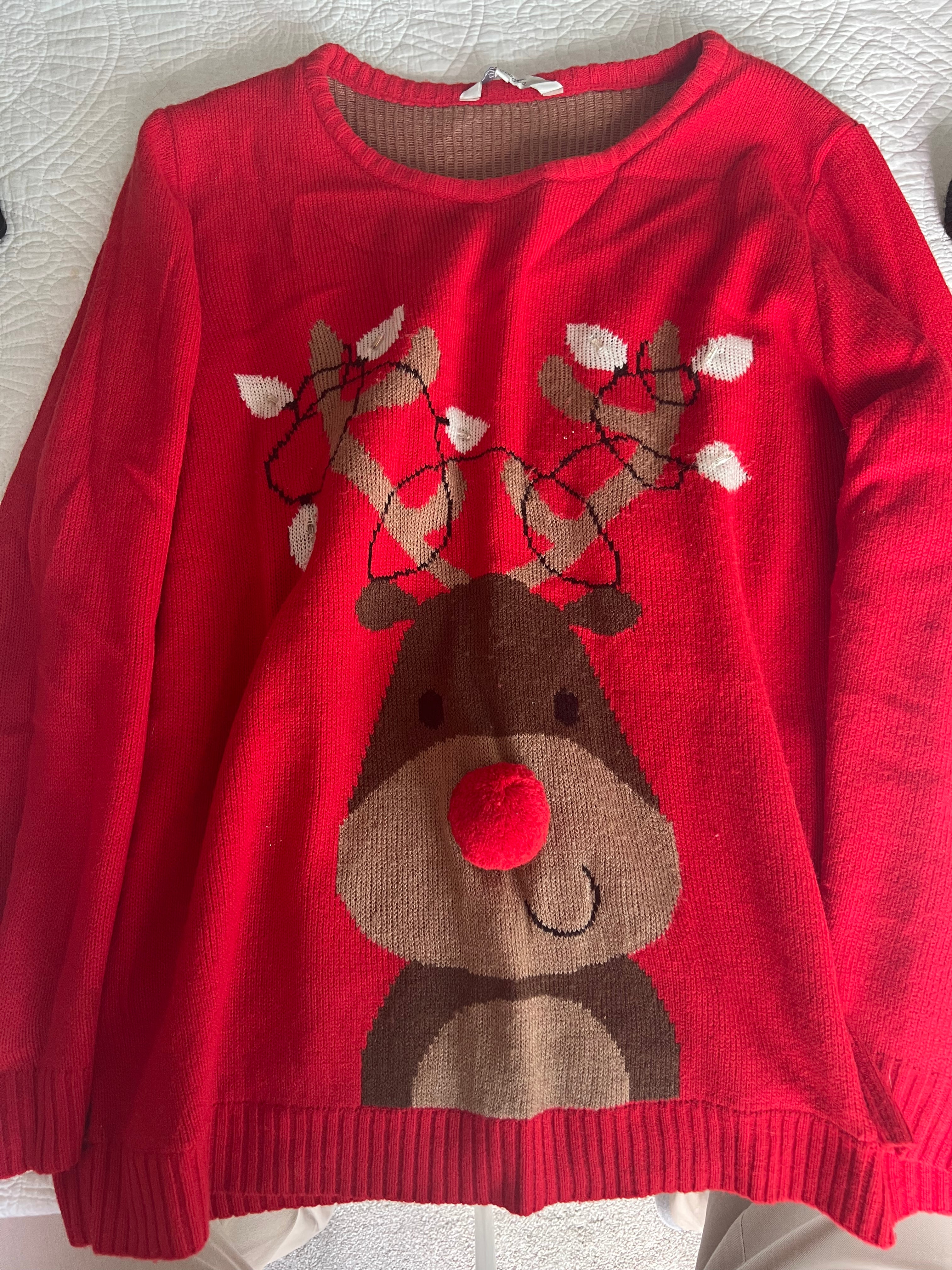 Red christmas jumper