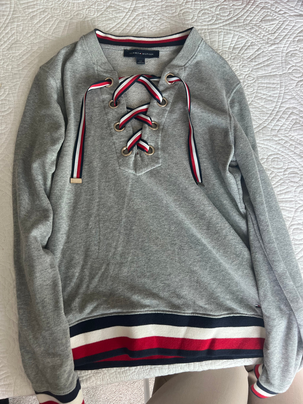 Grey Tommy Hilfiger jumper