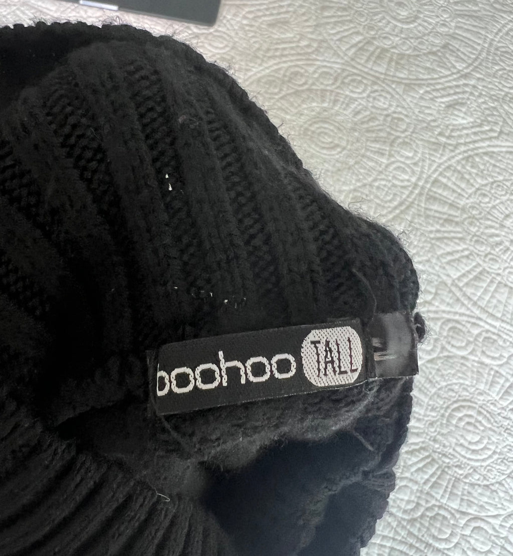 Black long sleeve turtle neck jumper