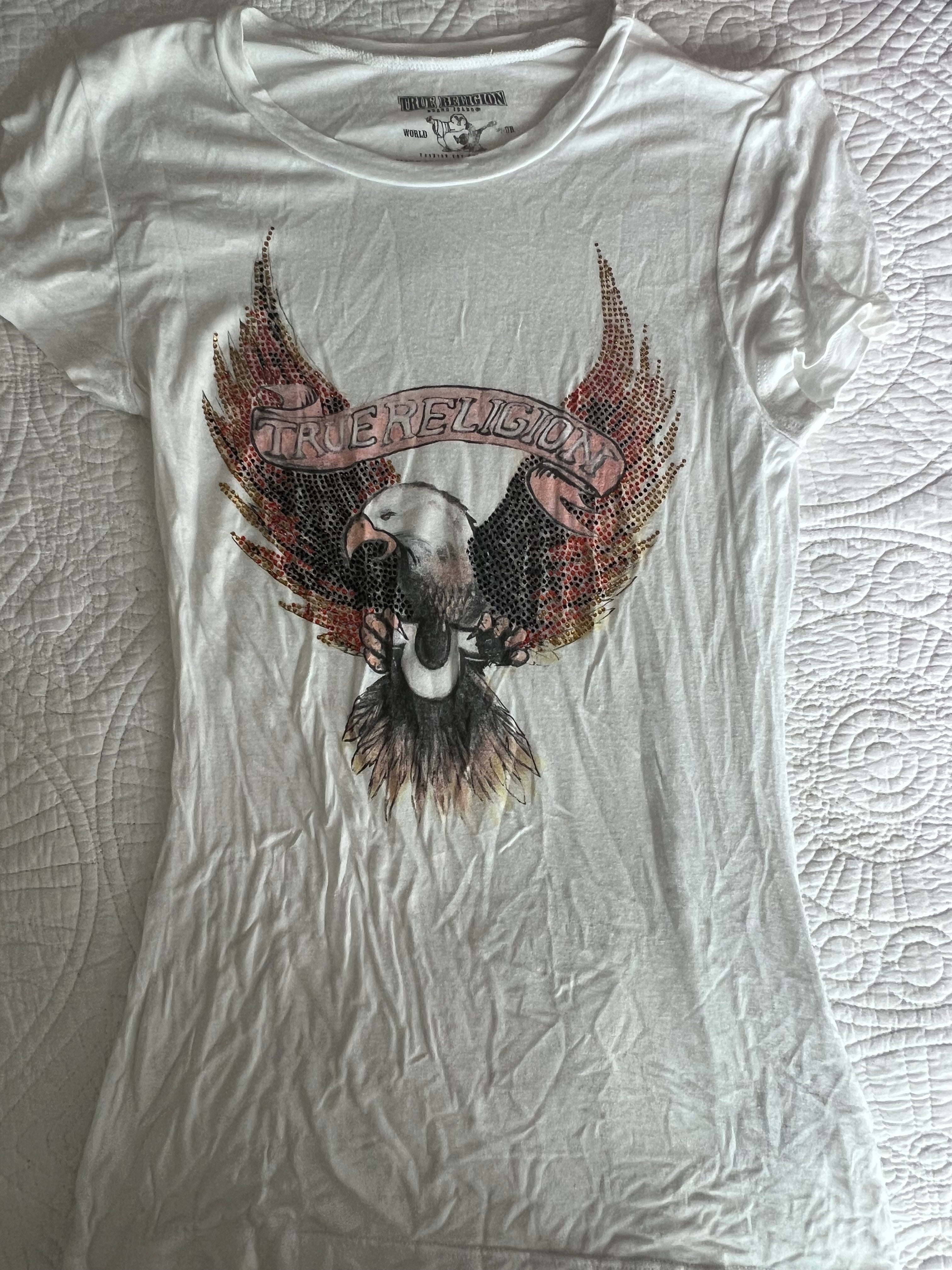 White True Religion graphic top