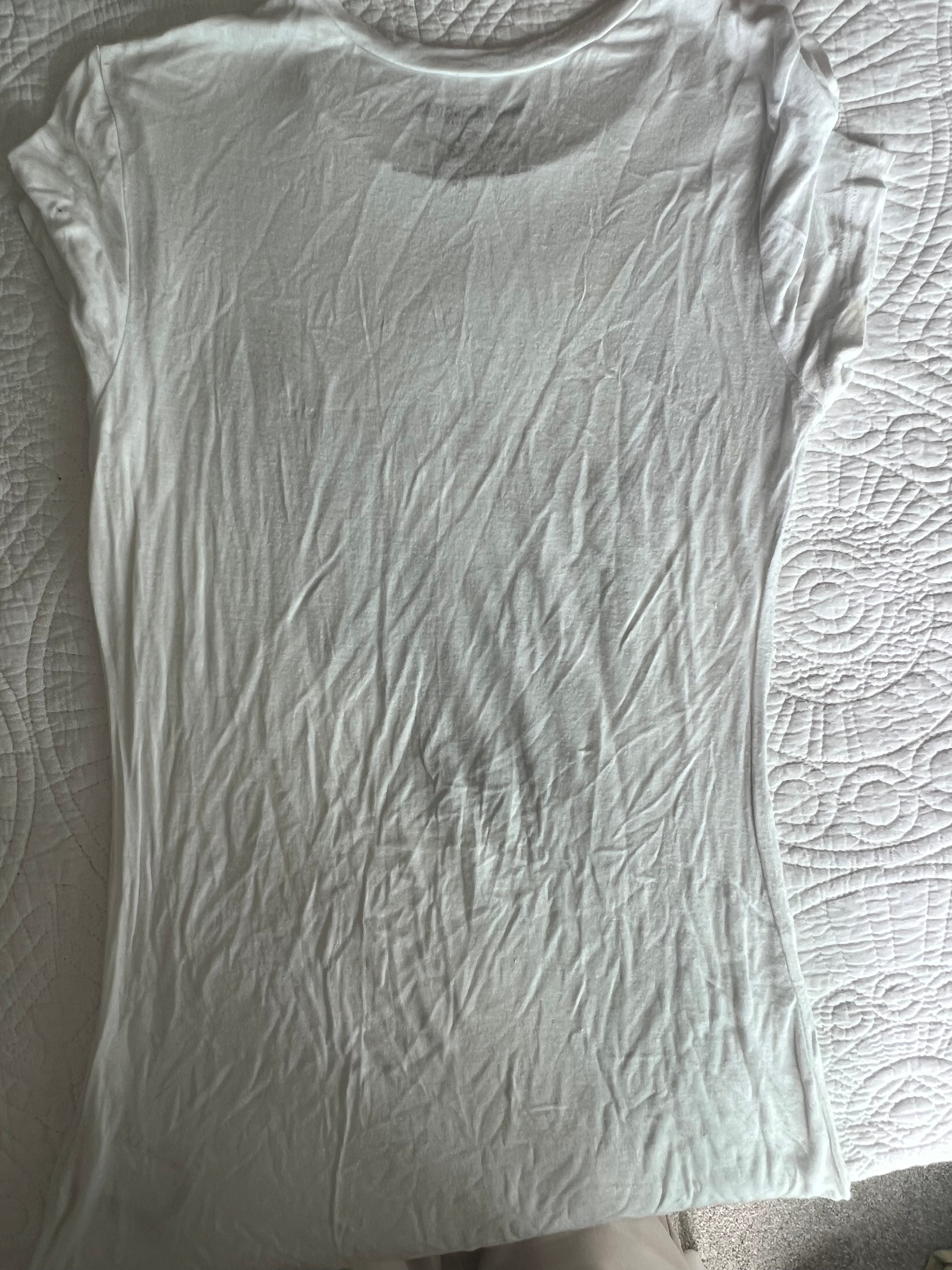 White True Religion graphic top