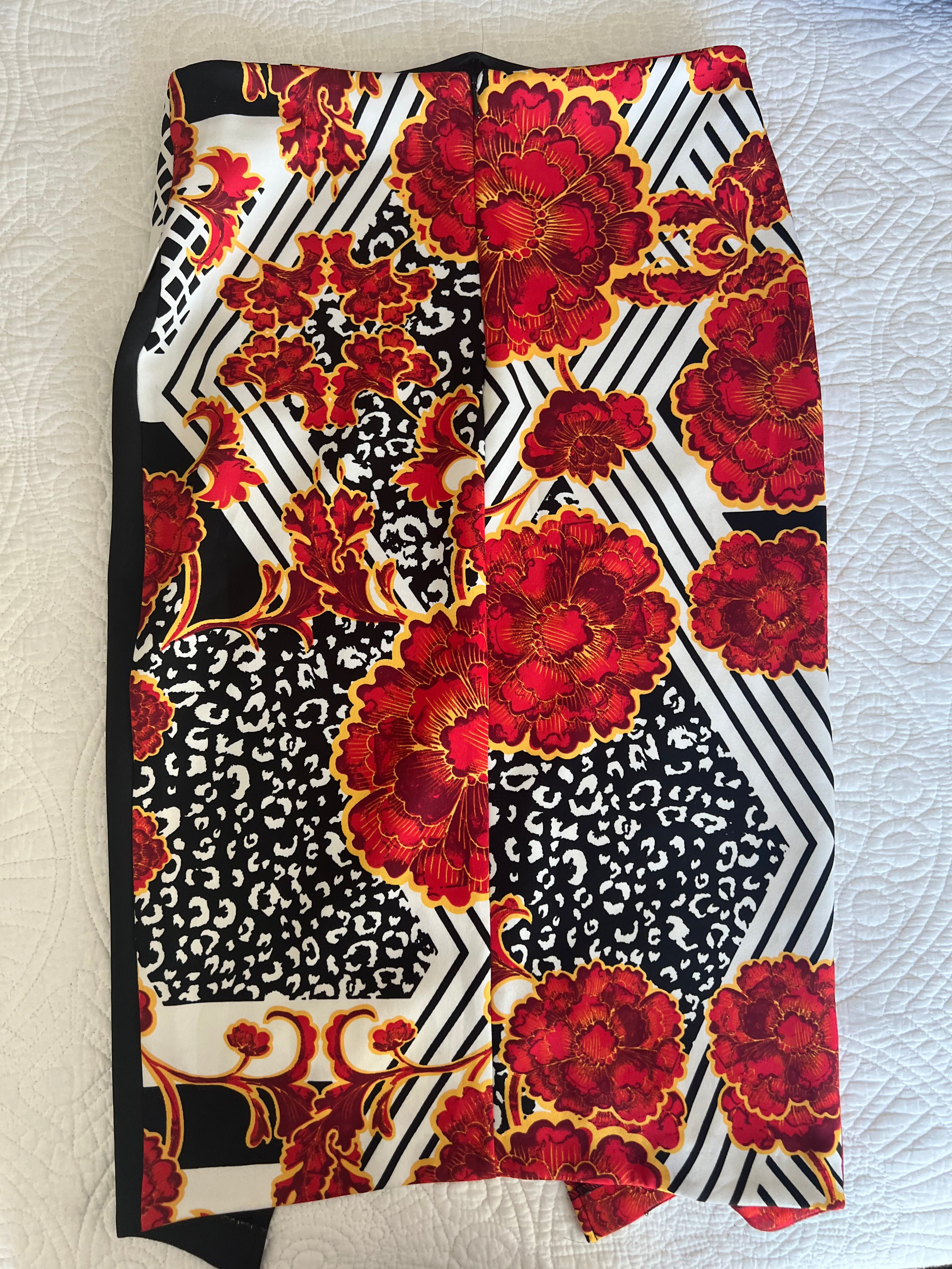 Midi graphic skirt