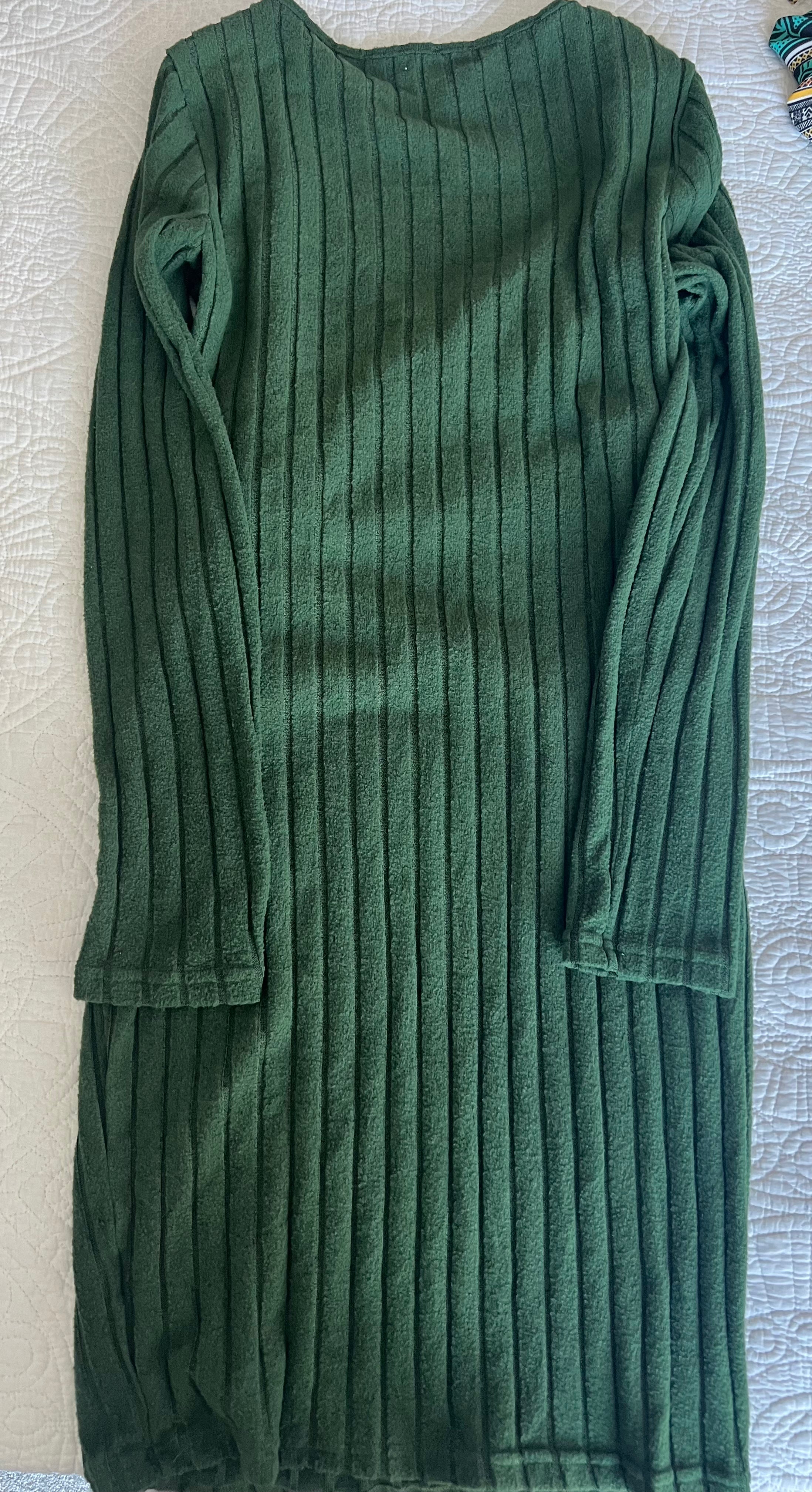 Midi green ribbed dress