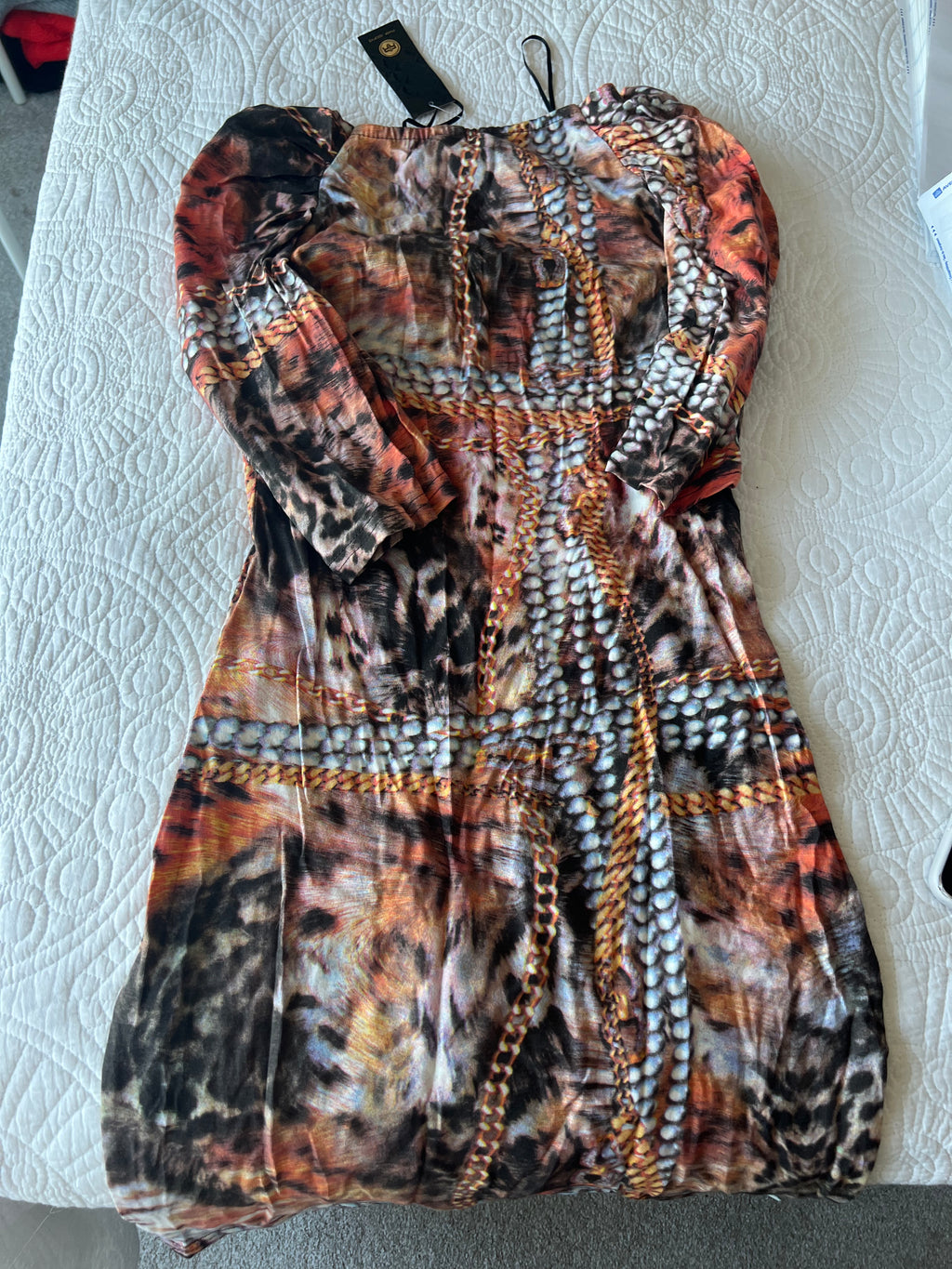 Graphic short sleeve dress
