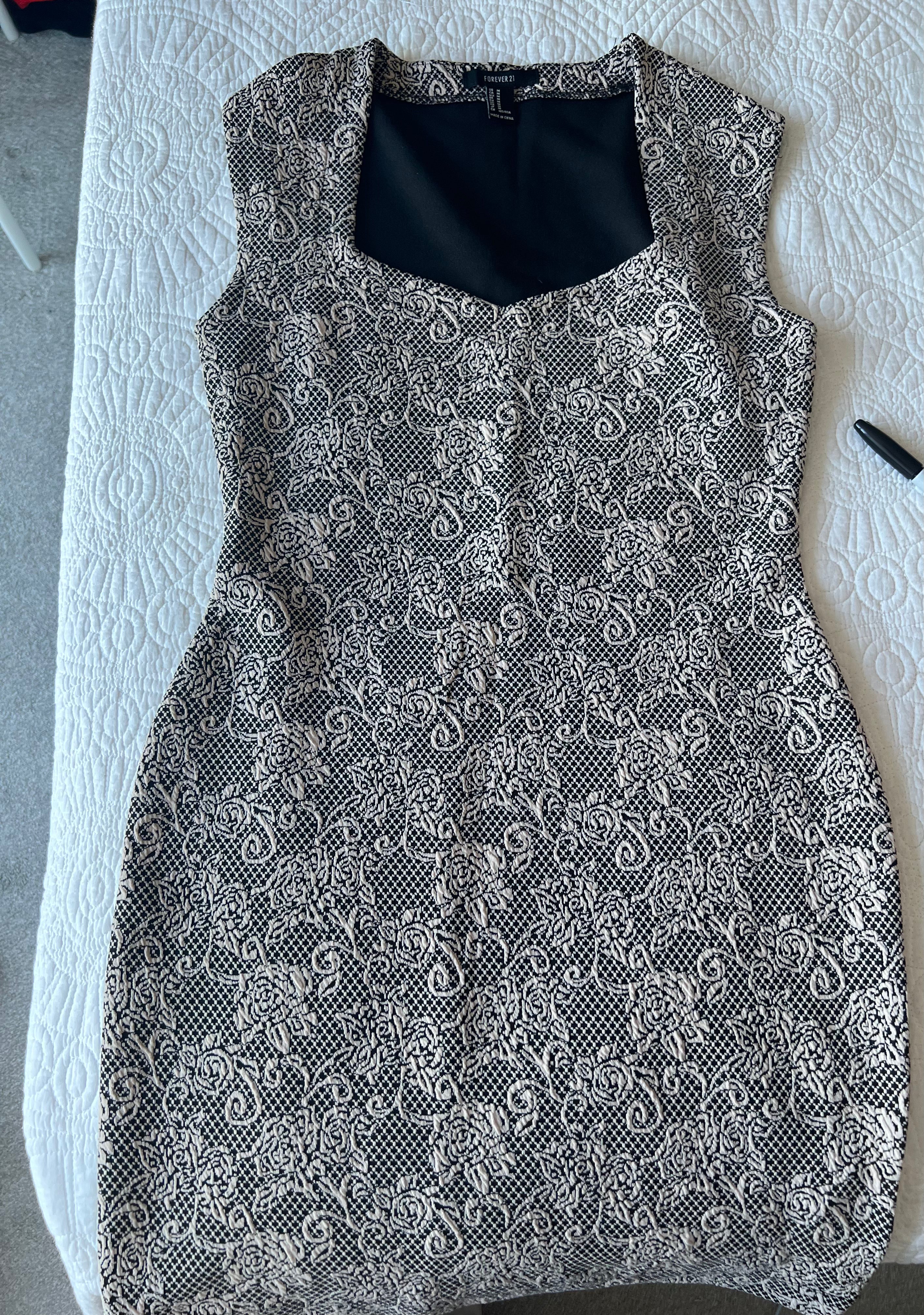 Patterned mini dress