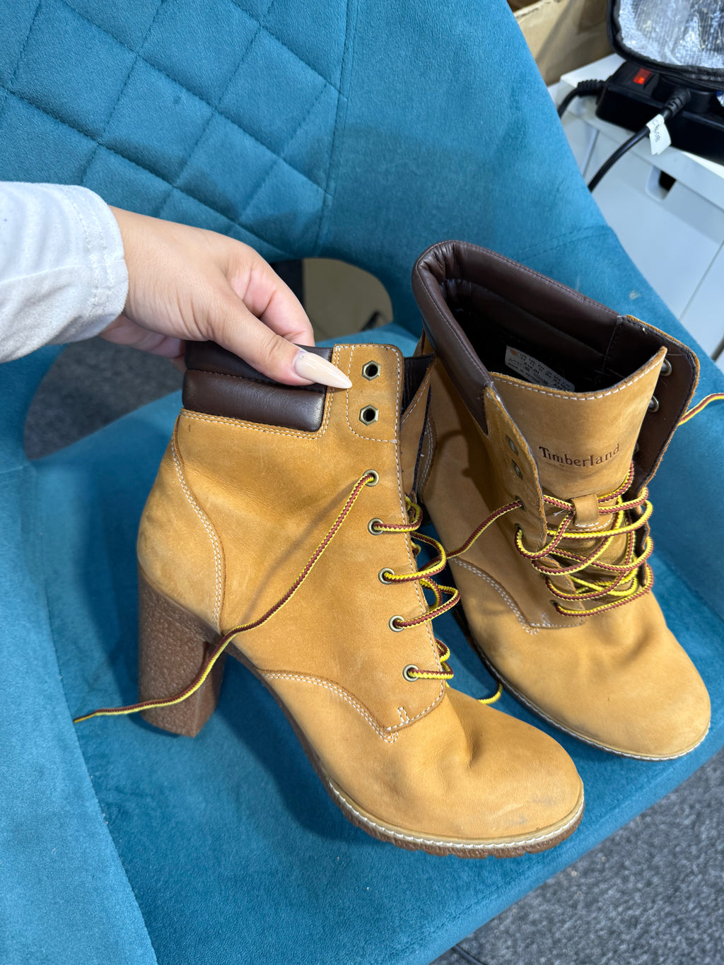 Timberland tan high heel boots