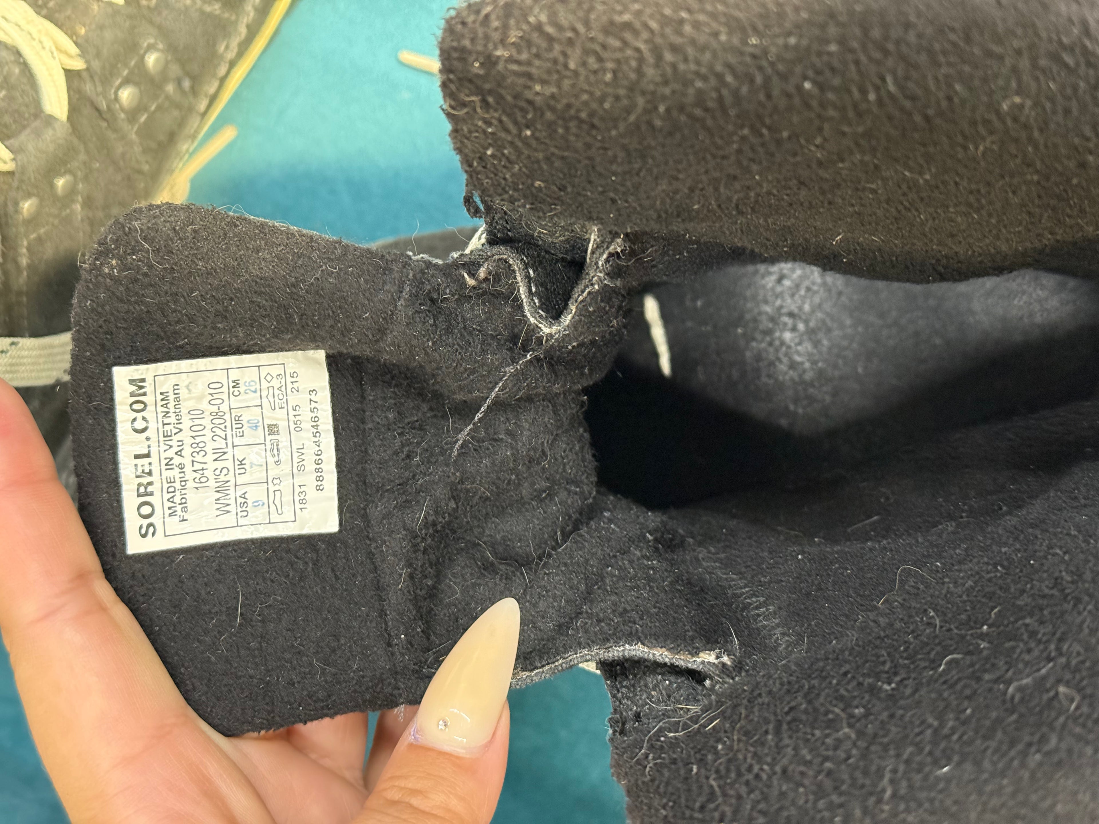 Black lace up boots - Size 7