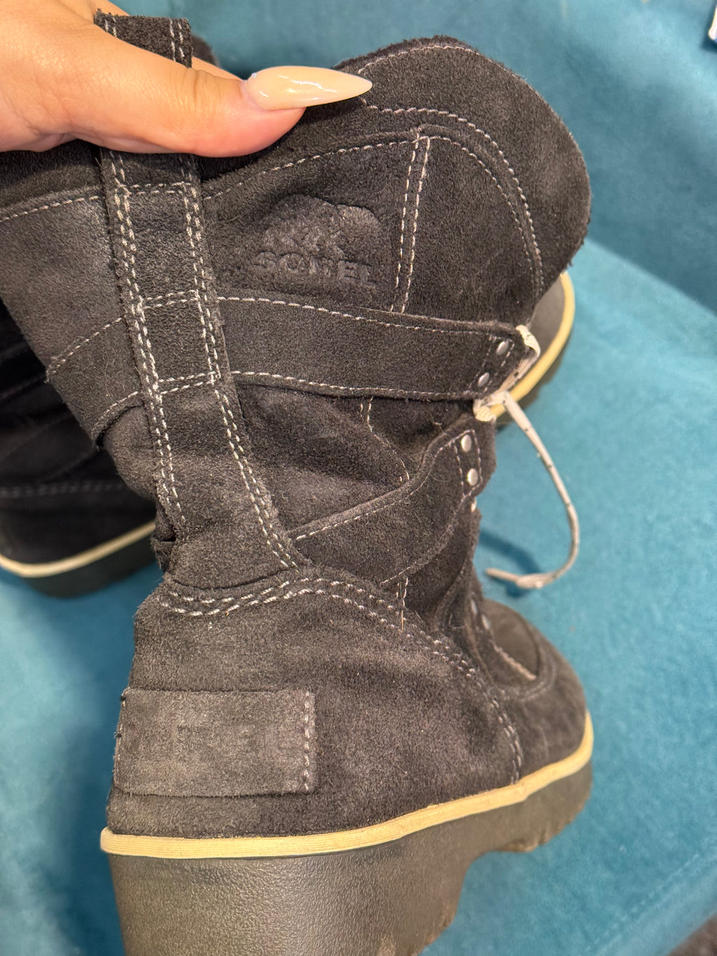 Black lace up boots - Size 7