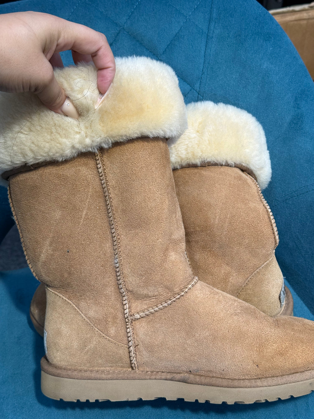 Tall tan ugg boots with fur - Size 6.5