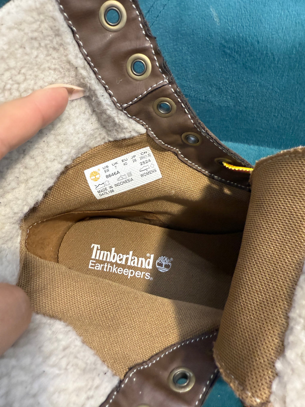 Brown Timberland boots / Roll top boot - Size 7.5