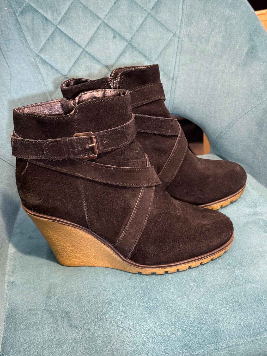 Brown Suede Ankle Boots with buckle detail – SIZE 7