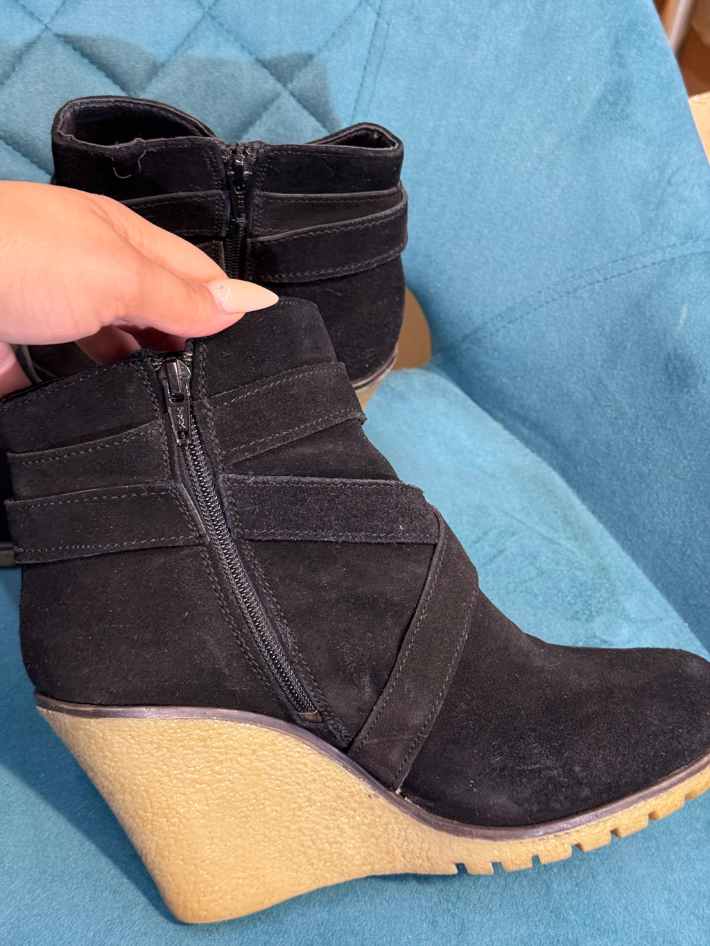 Brown Suede Ankle Boots with buckle detail – SIZE 7