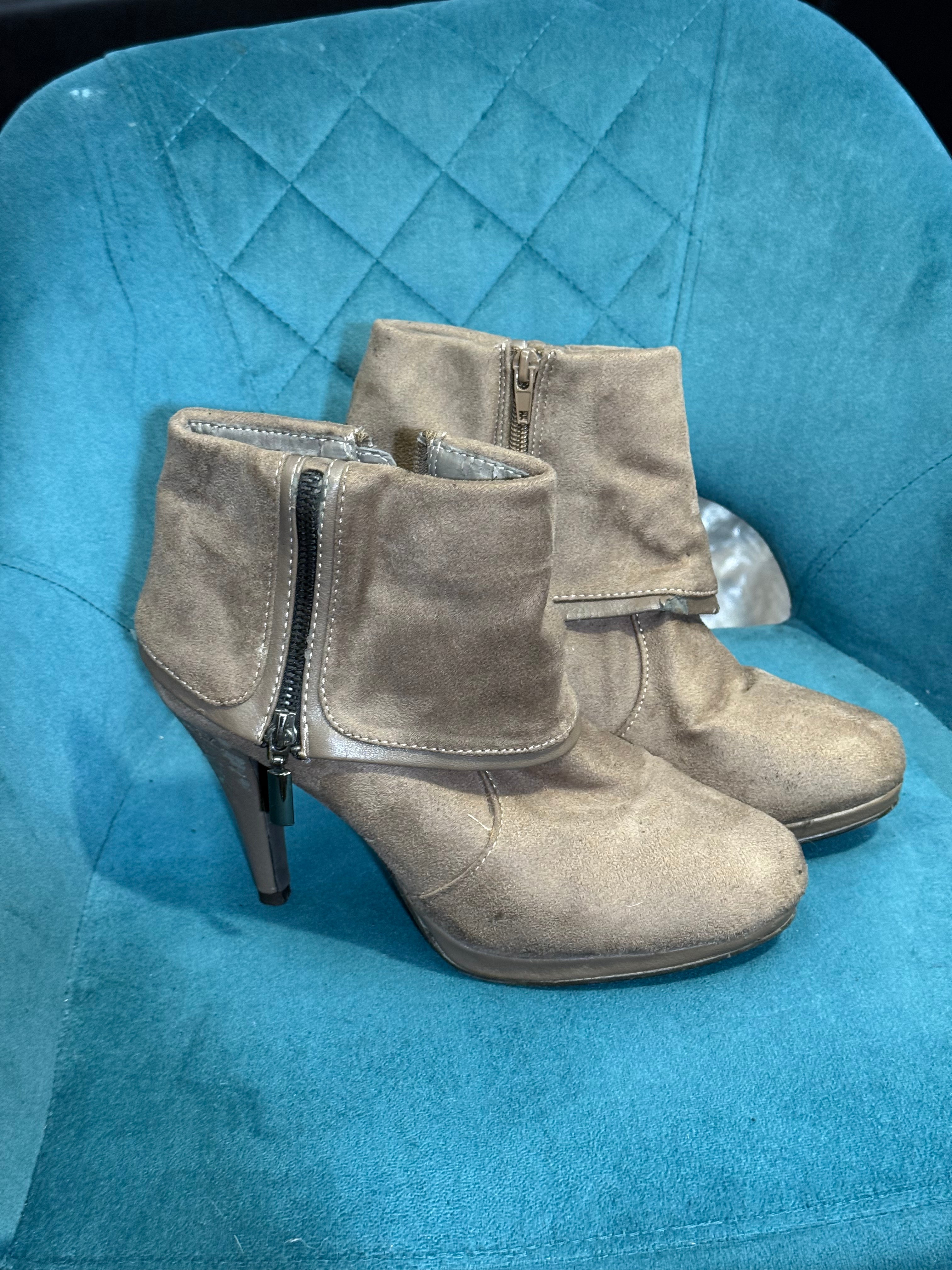 Women’s taupe heeled ankle boots with zip detail
