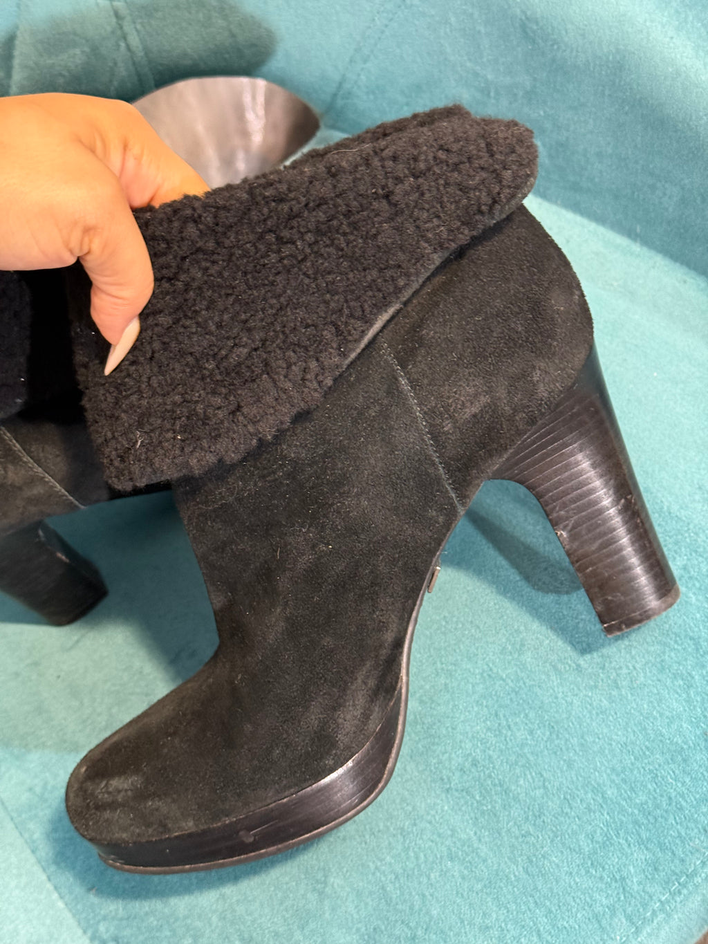 Ugg black suede heeled ankle boots with faux fur fold