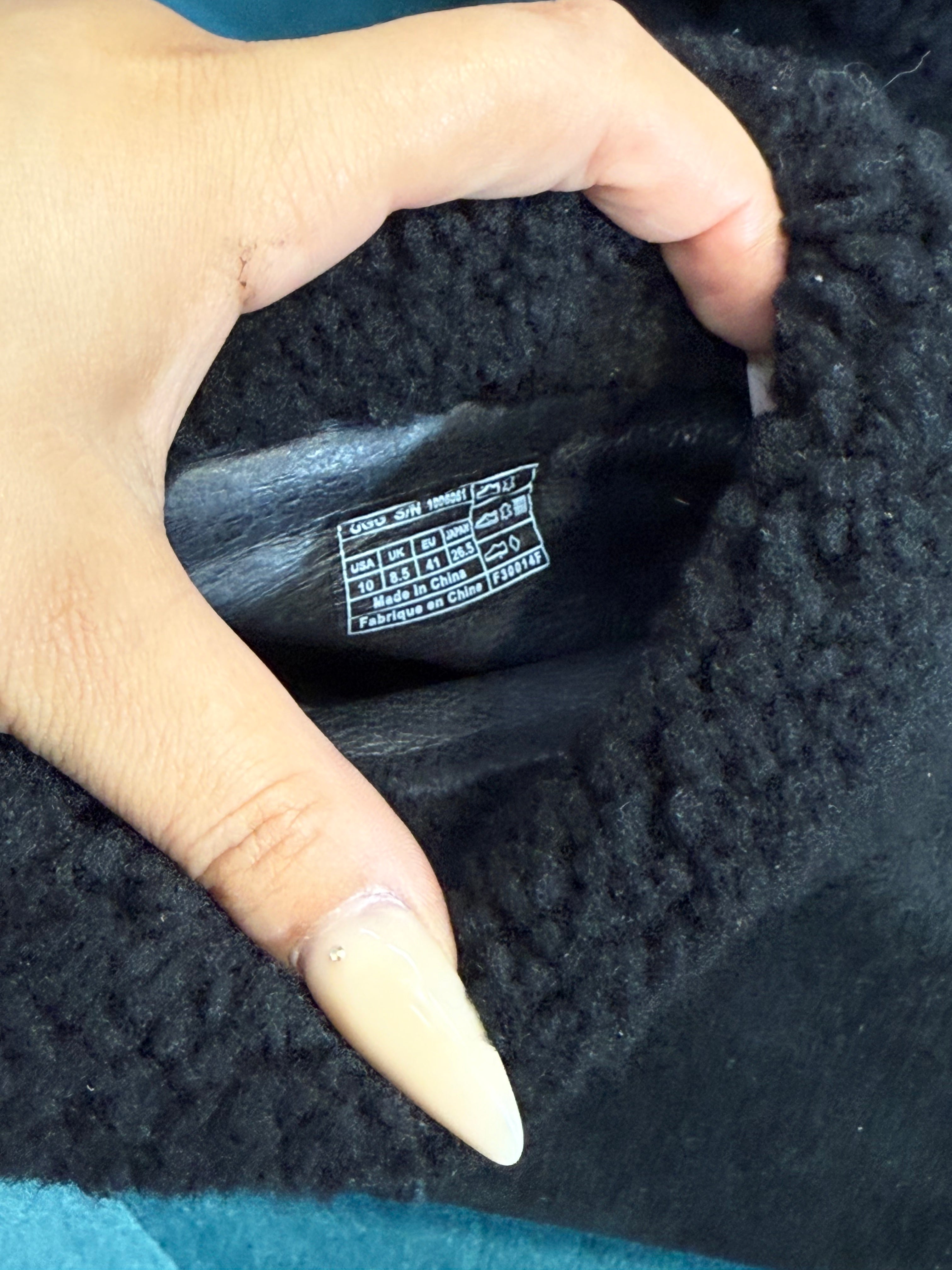Ugg black suede heeled ankle boots with faux fur fold
