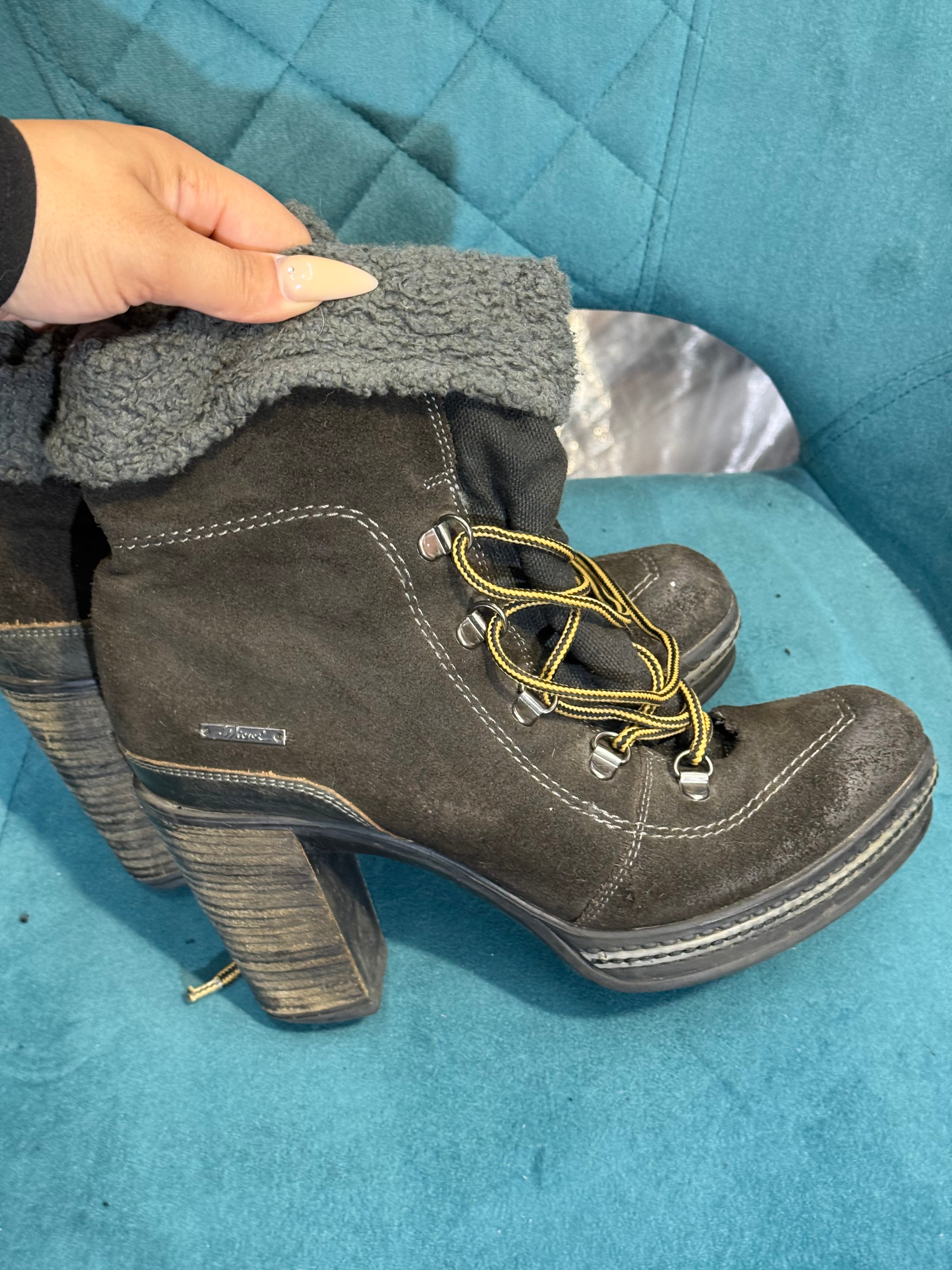 Diesel black heeled lace-up winter boots