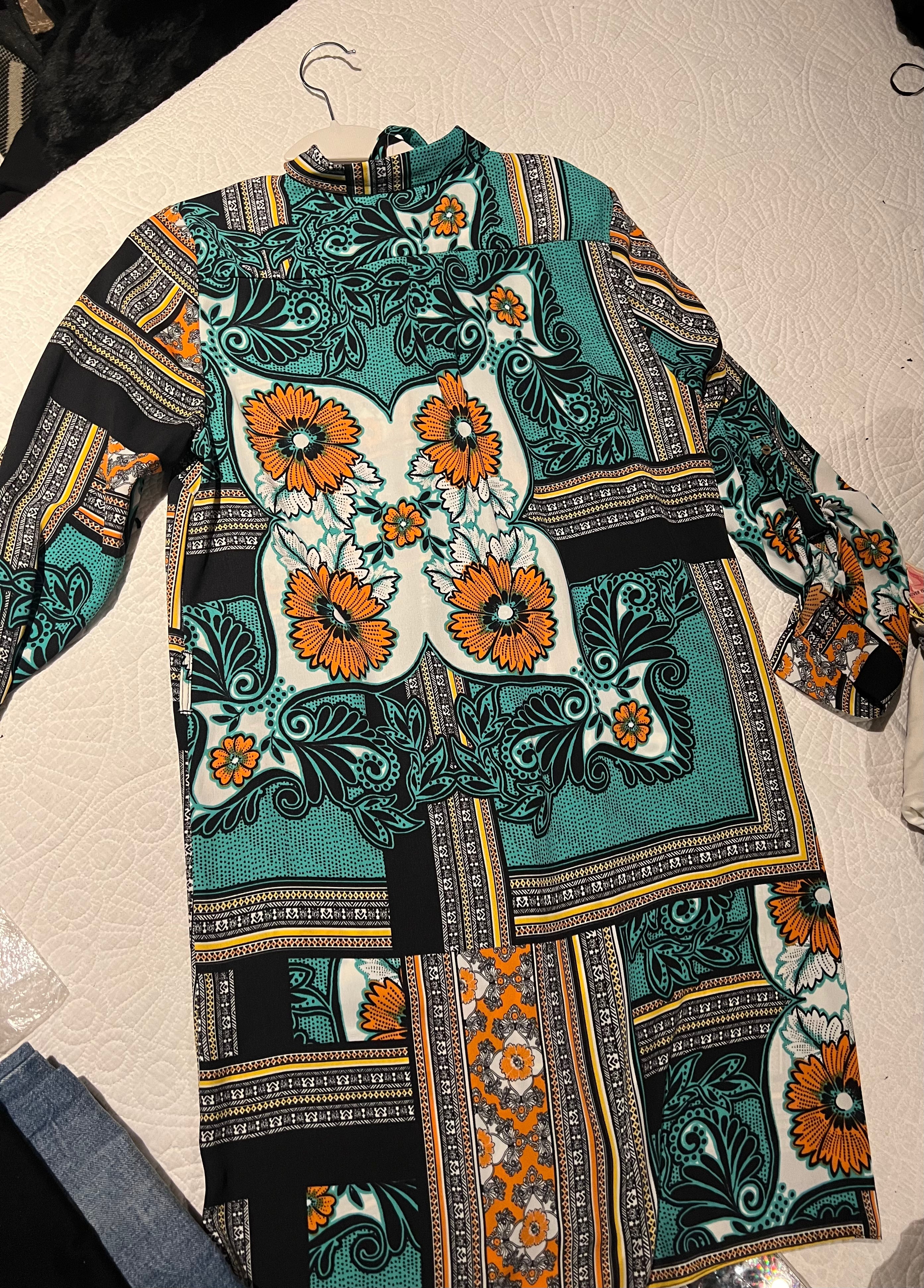 Graphic long sleeve shirt/dress