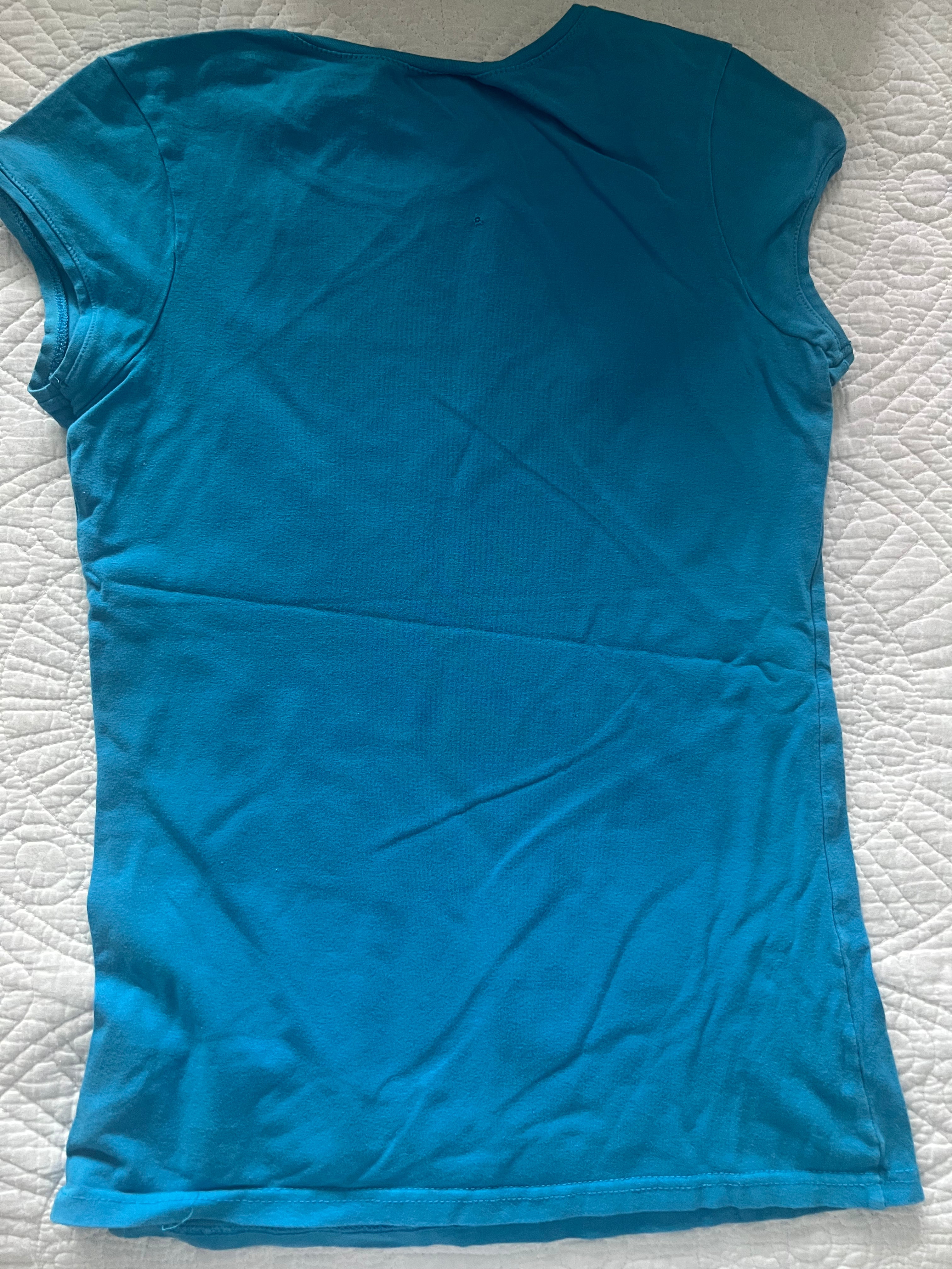 Blue fitted top