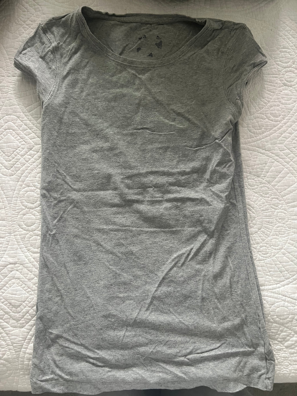 Grey fitted top