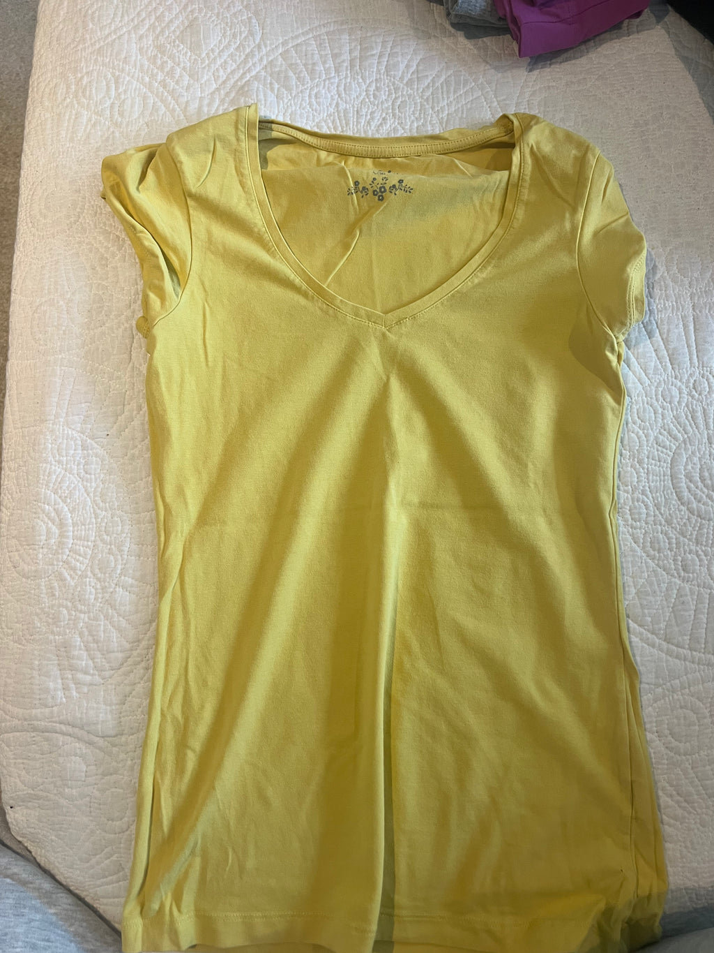 Yellow fitted top
