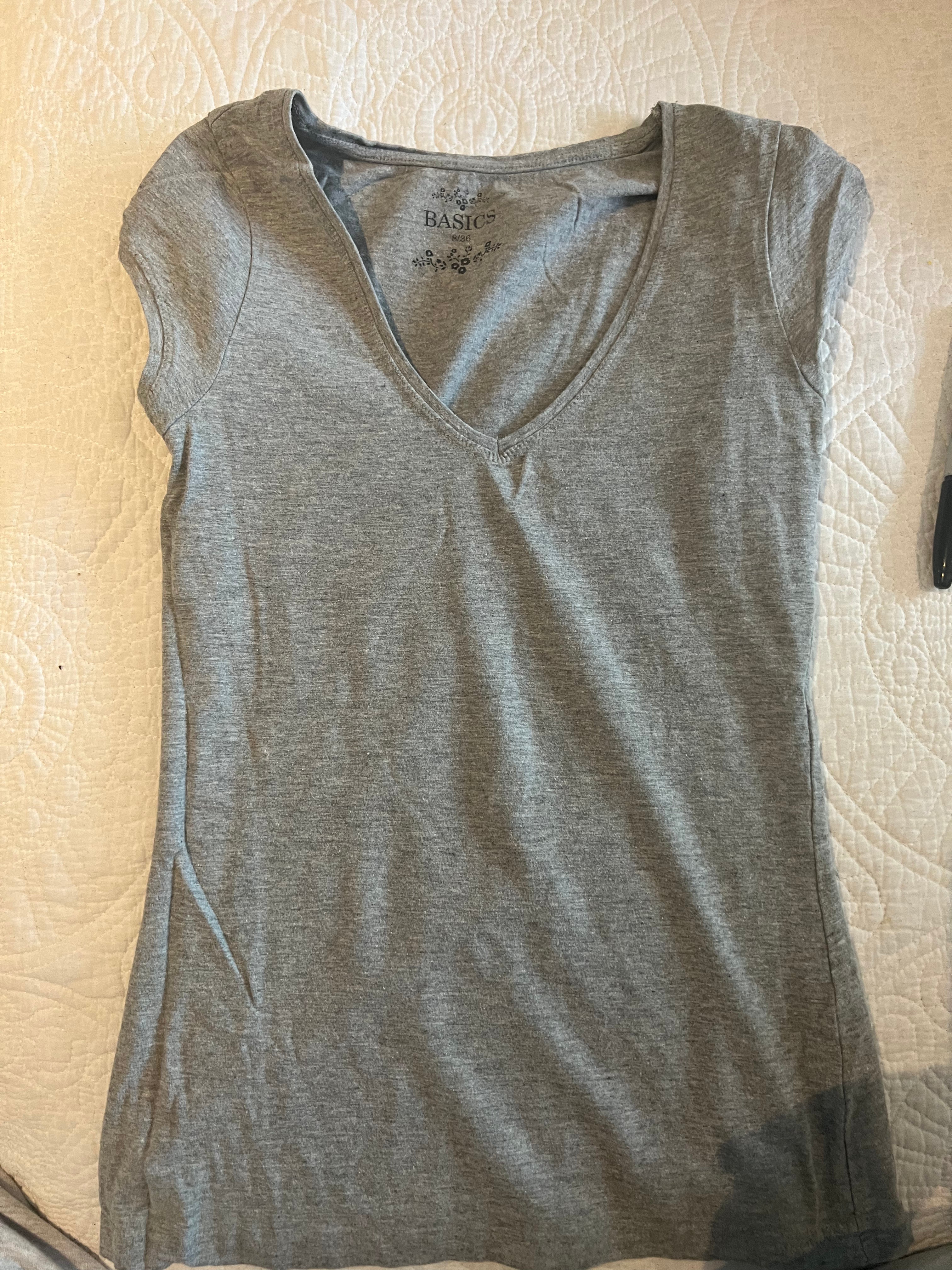 Grey fitted top