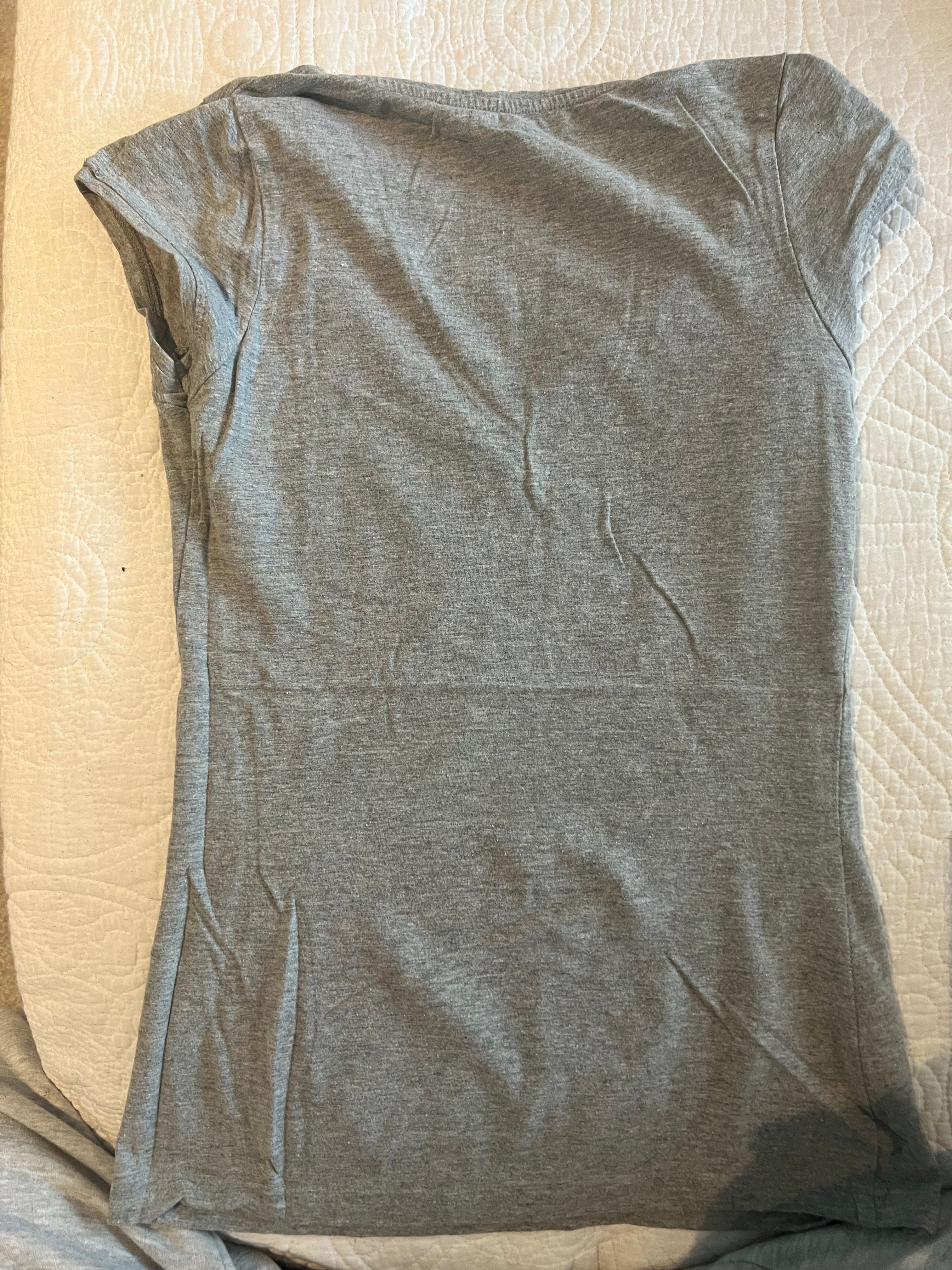 Grey fitted top