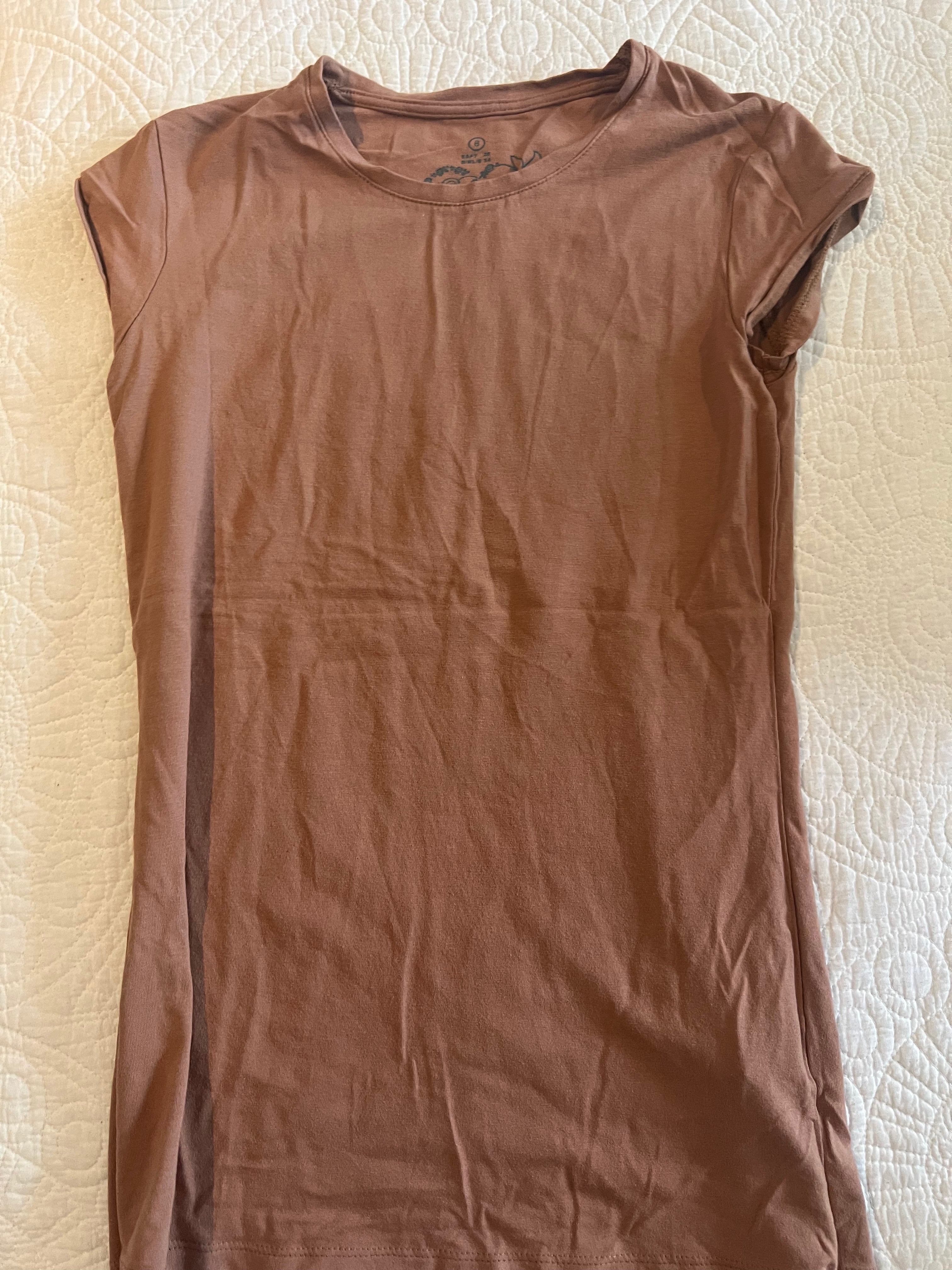 Brown fitted top