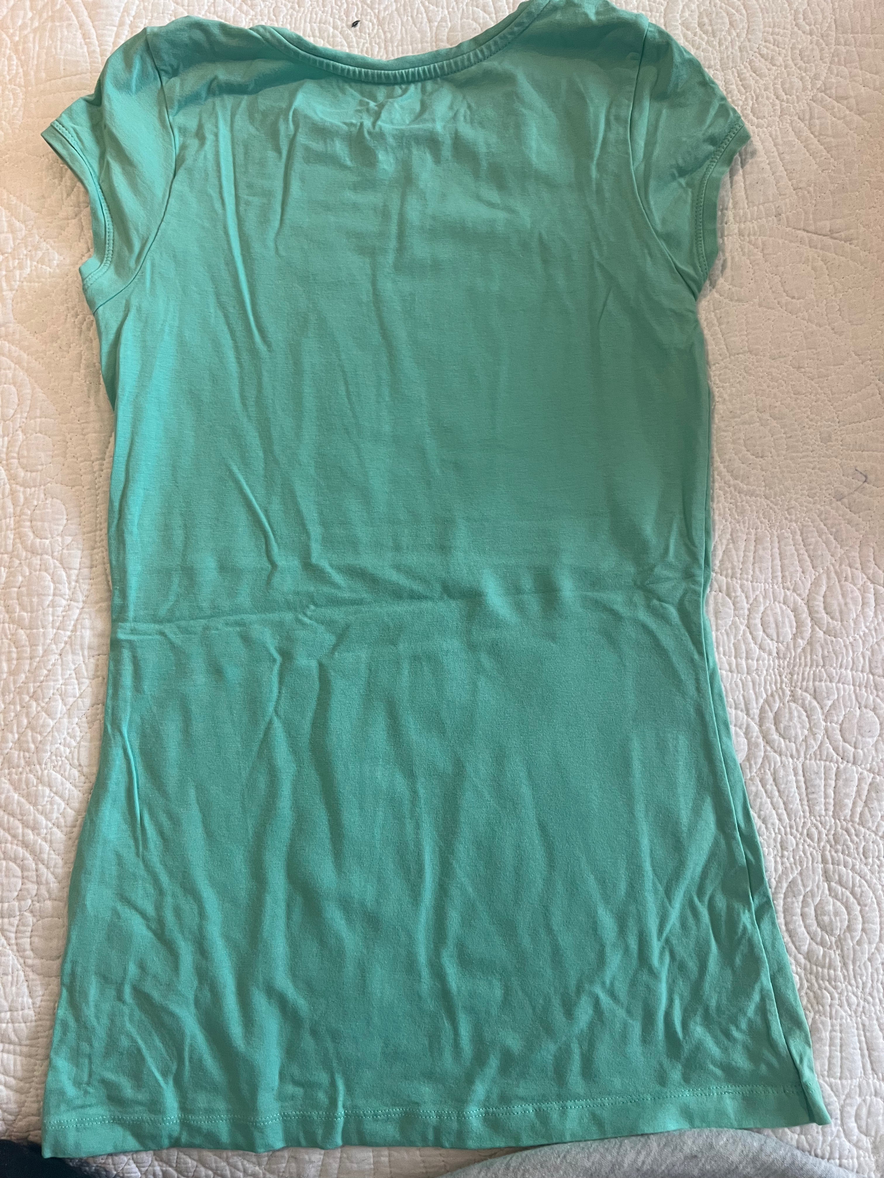 Blue fitted top